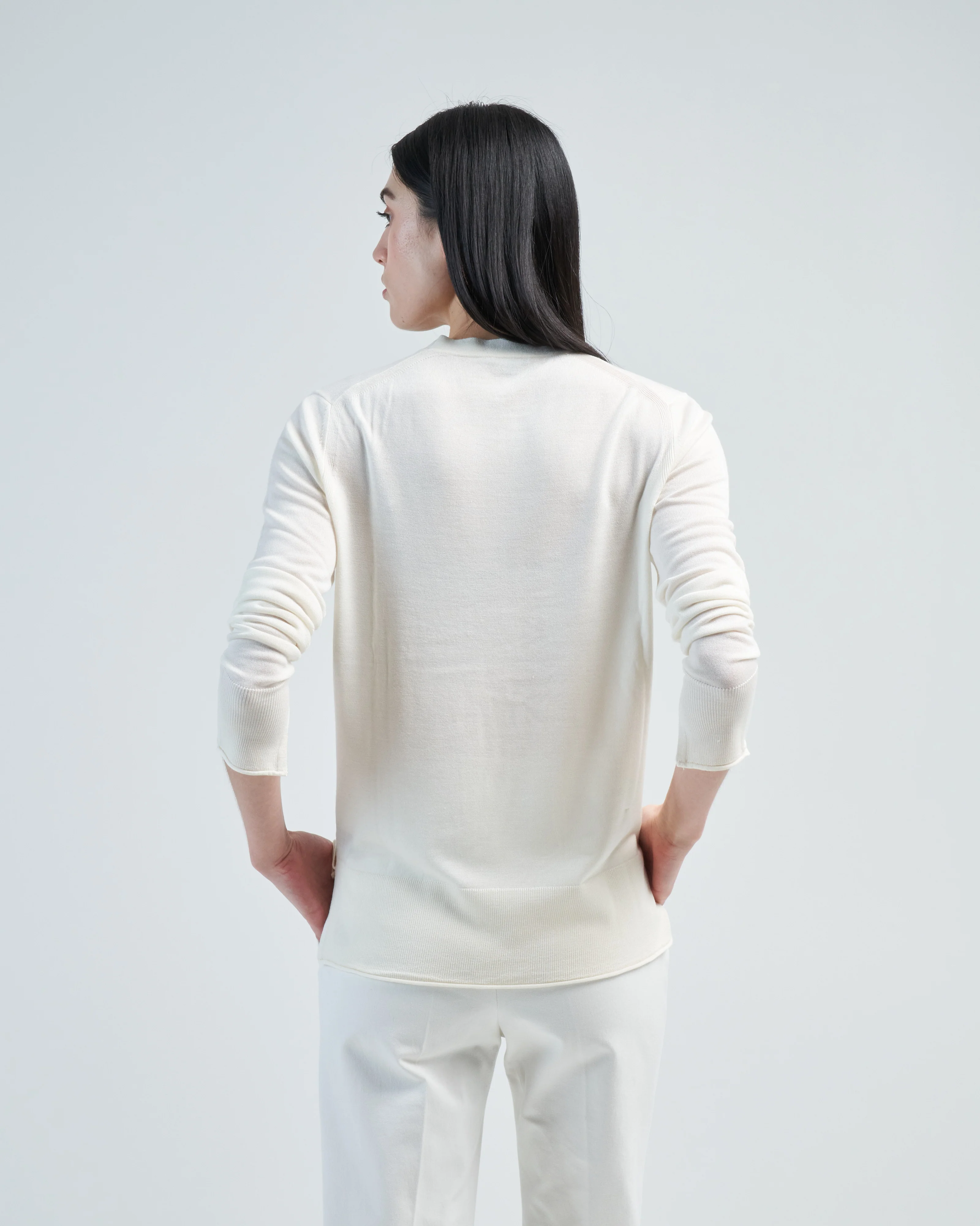 round neck merino sweater - Image 4