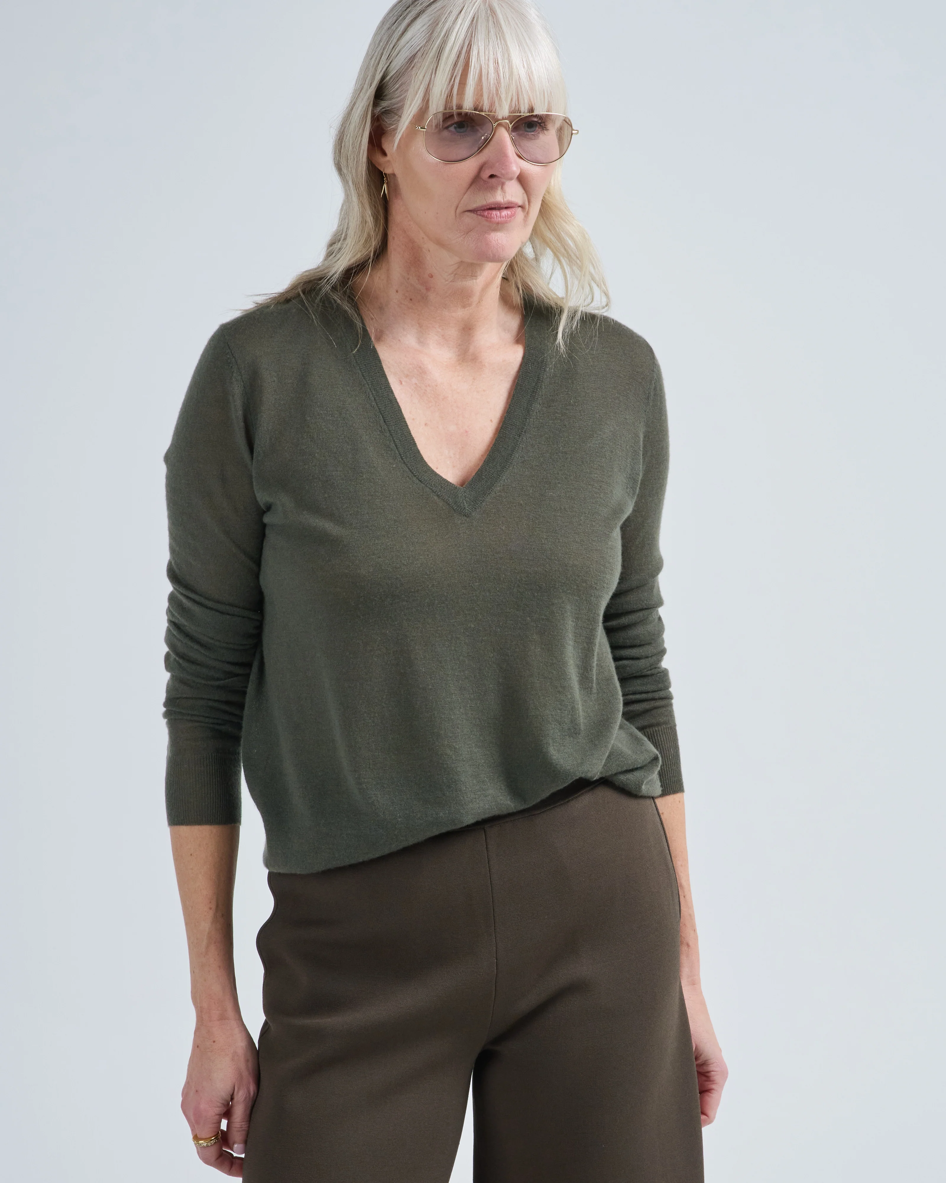 v neck long sleeve cashair sweater