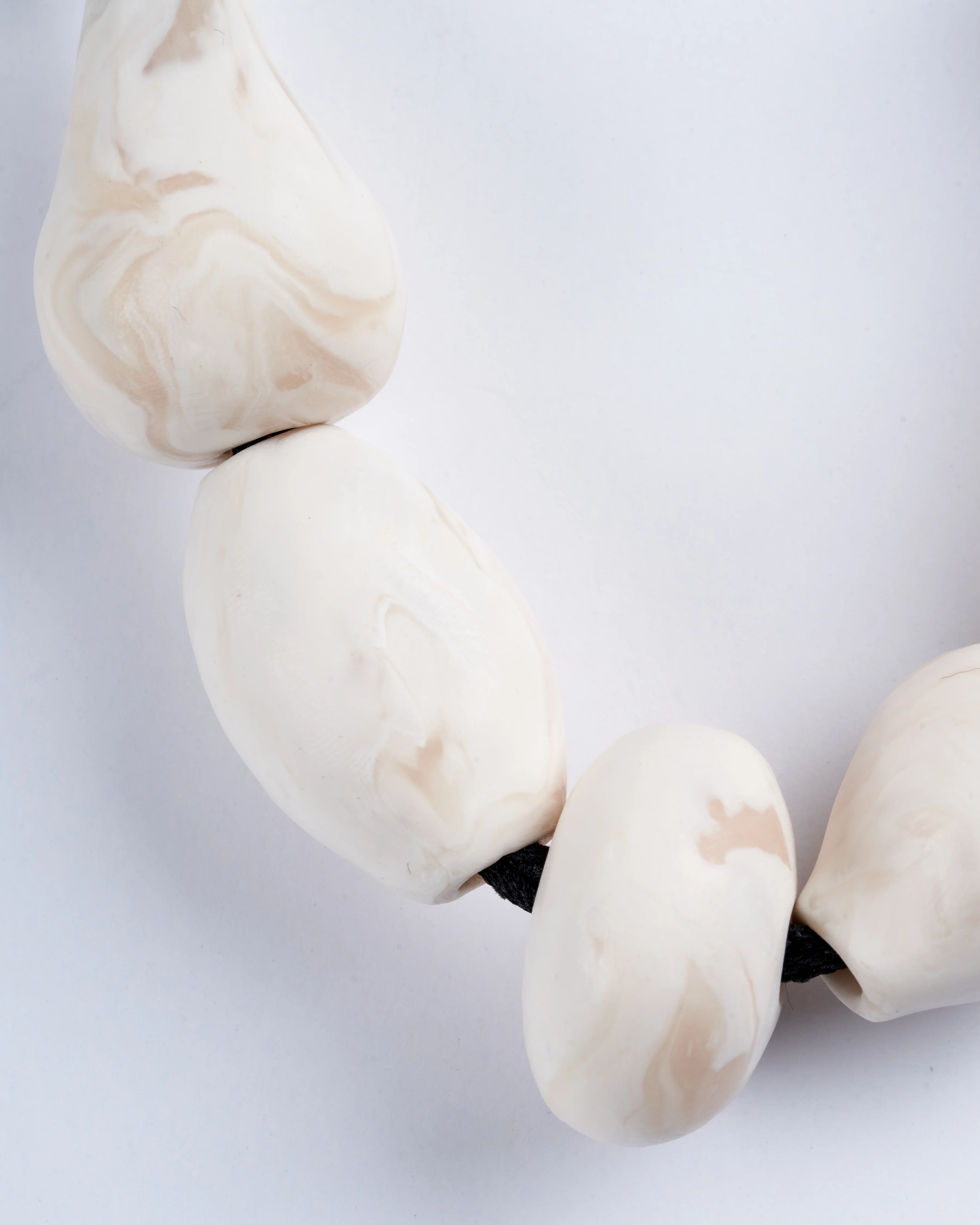 brancusi cream clay necklace - cream - Image 2