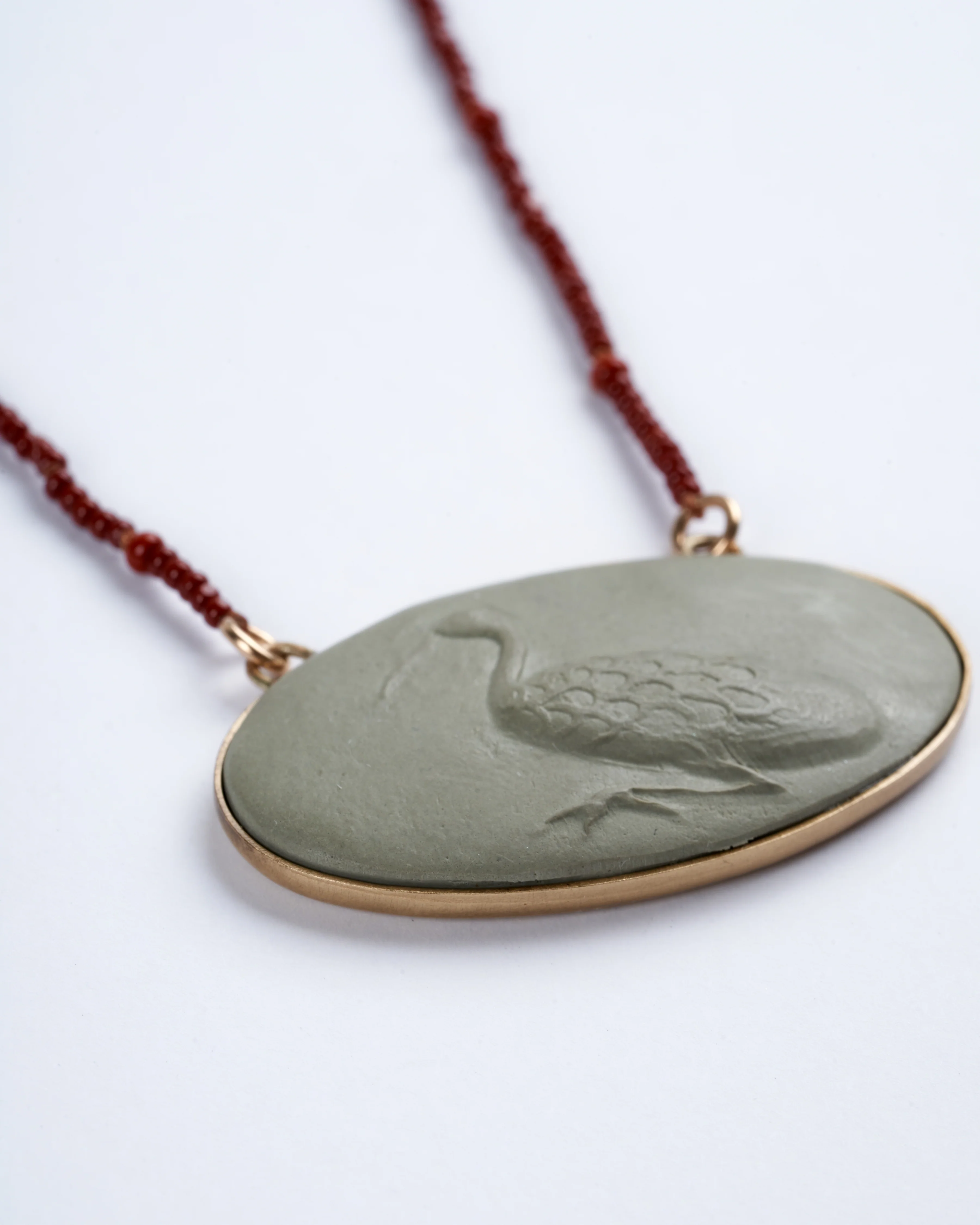 crane cameo pendant - lt green - Image 3