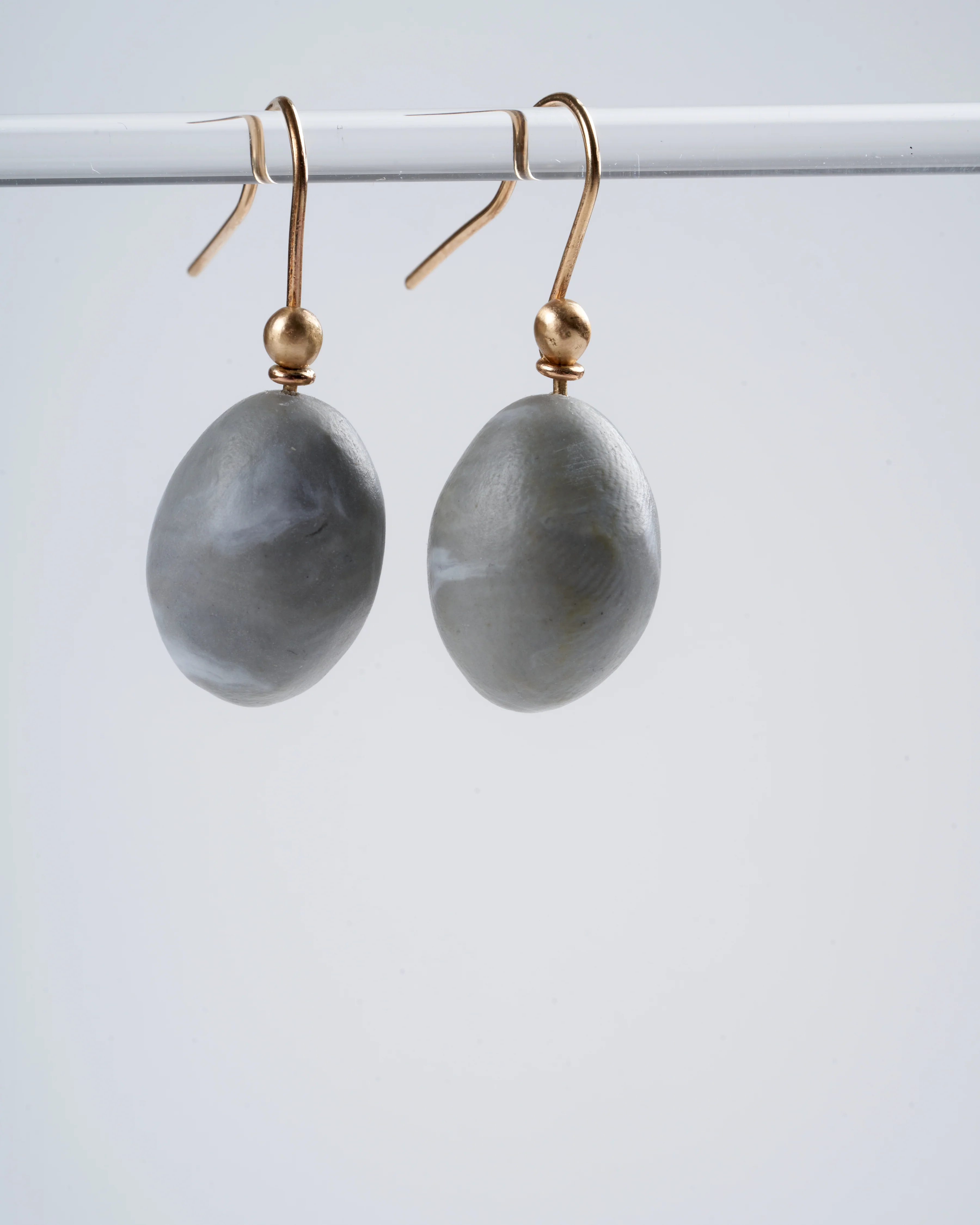 grigio grey clay egg earring - grey - Image 3