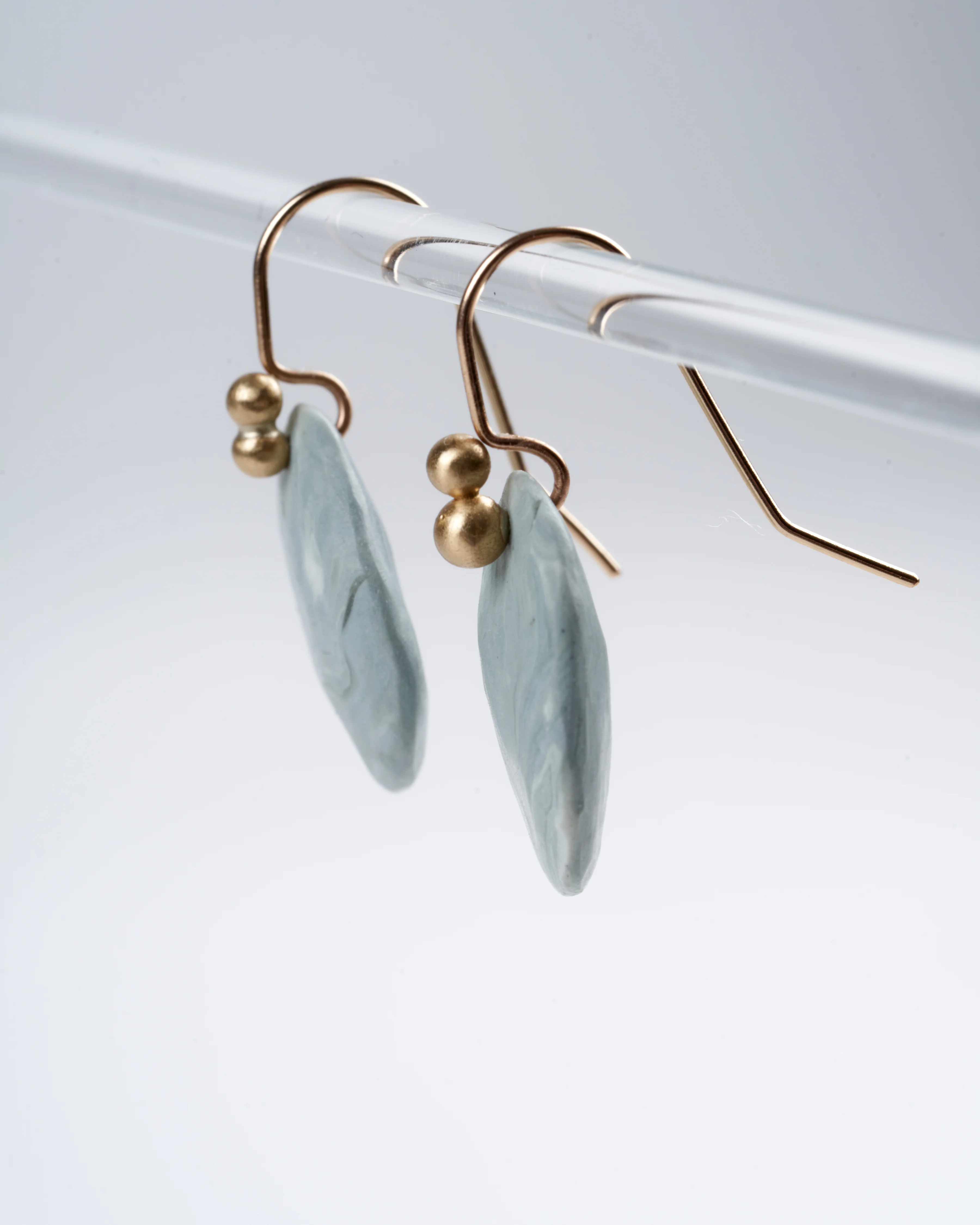 moss pebble clay earring - light blue - Image 3