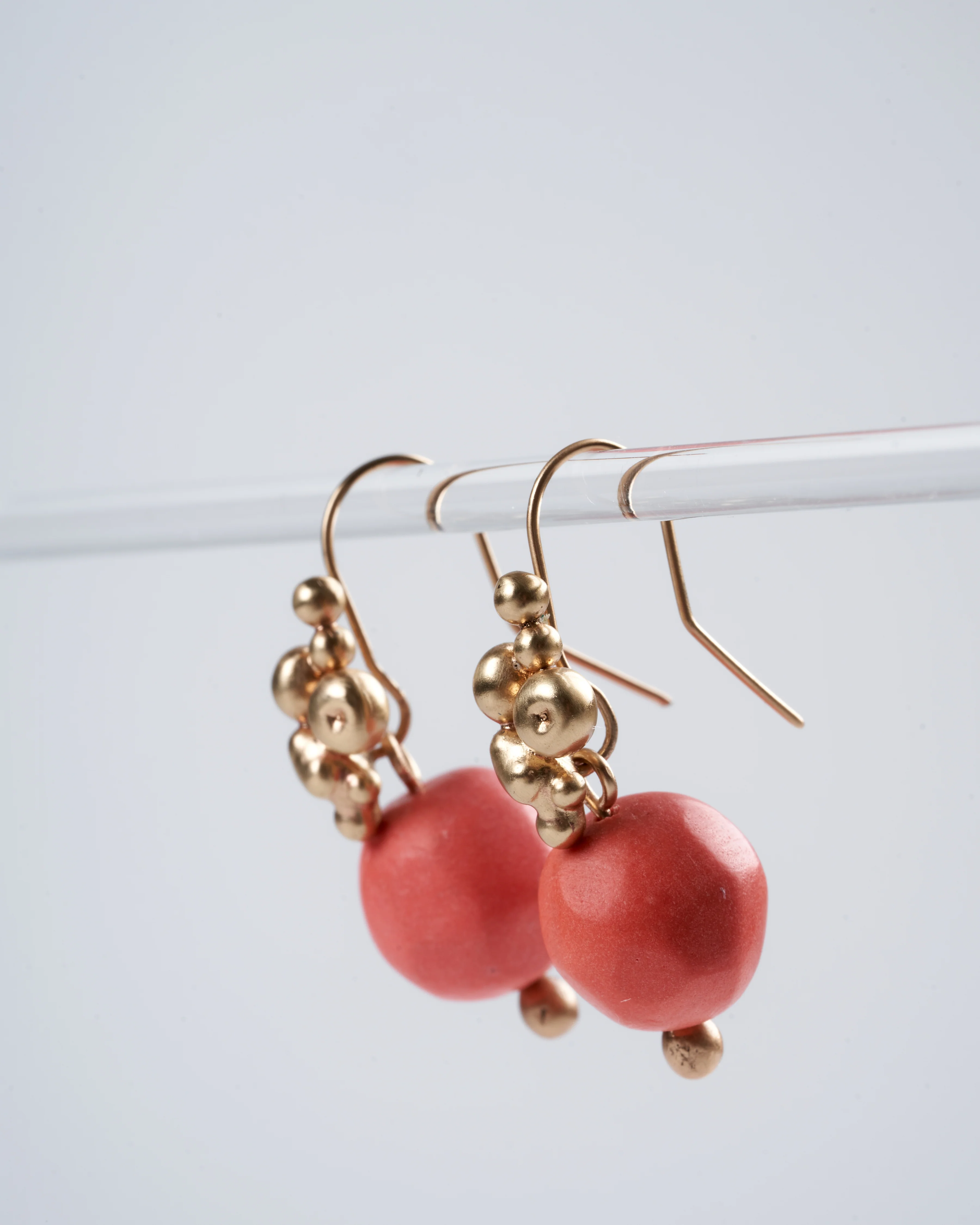 ore persimmon bronze clay earring - persimmon - Image 3