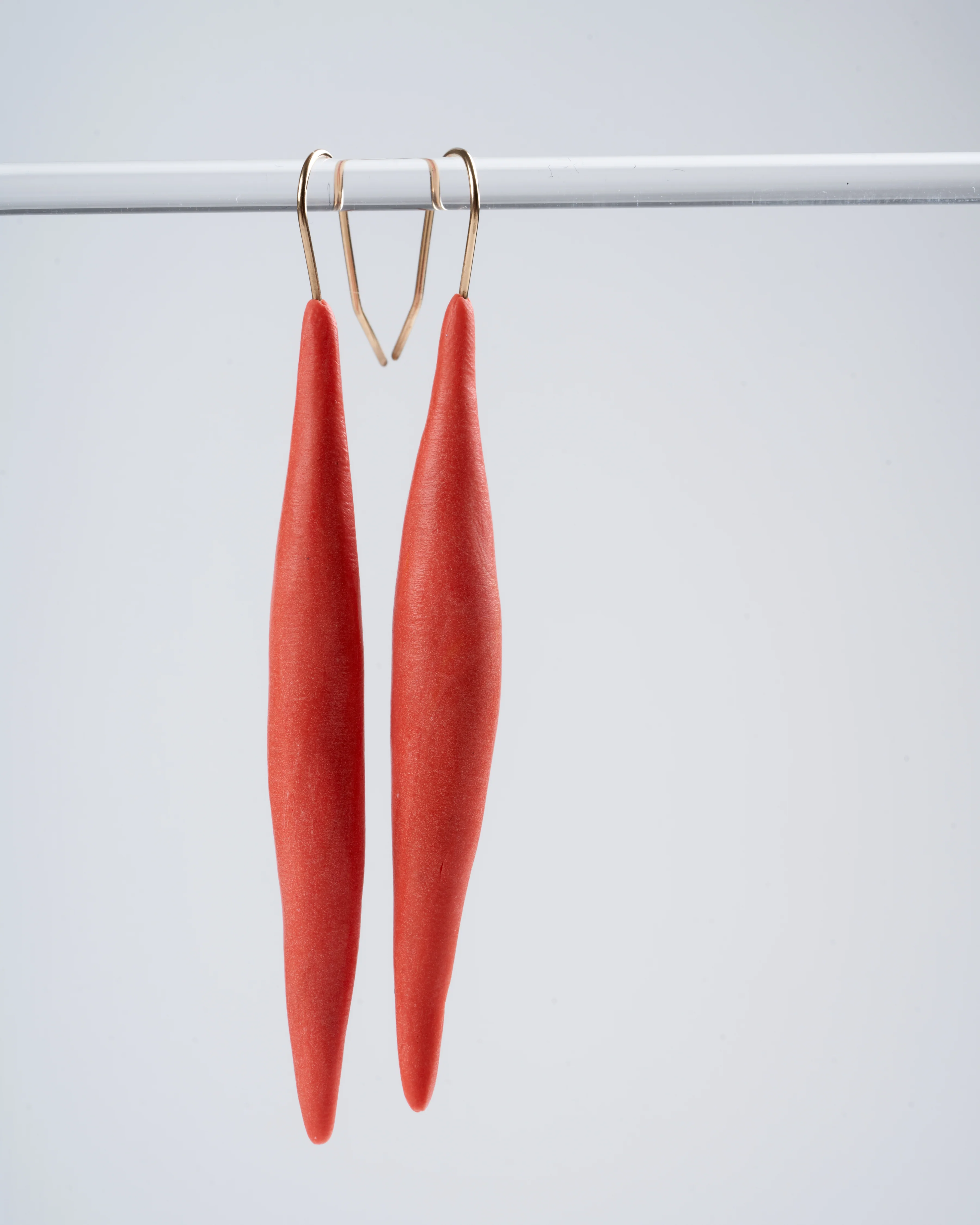 spike persimmon clay earring - persimmon - Image 4