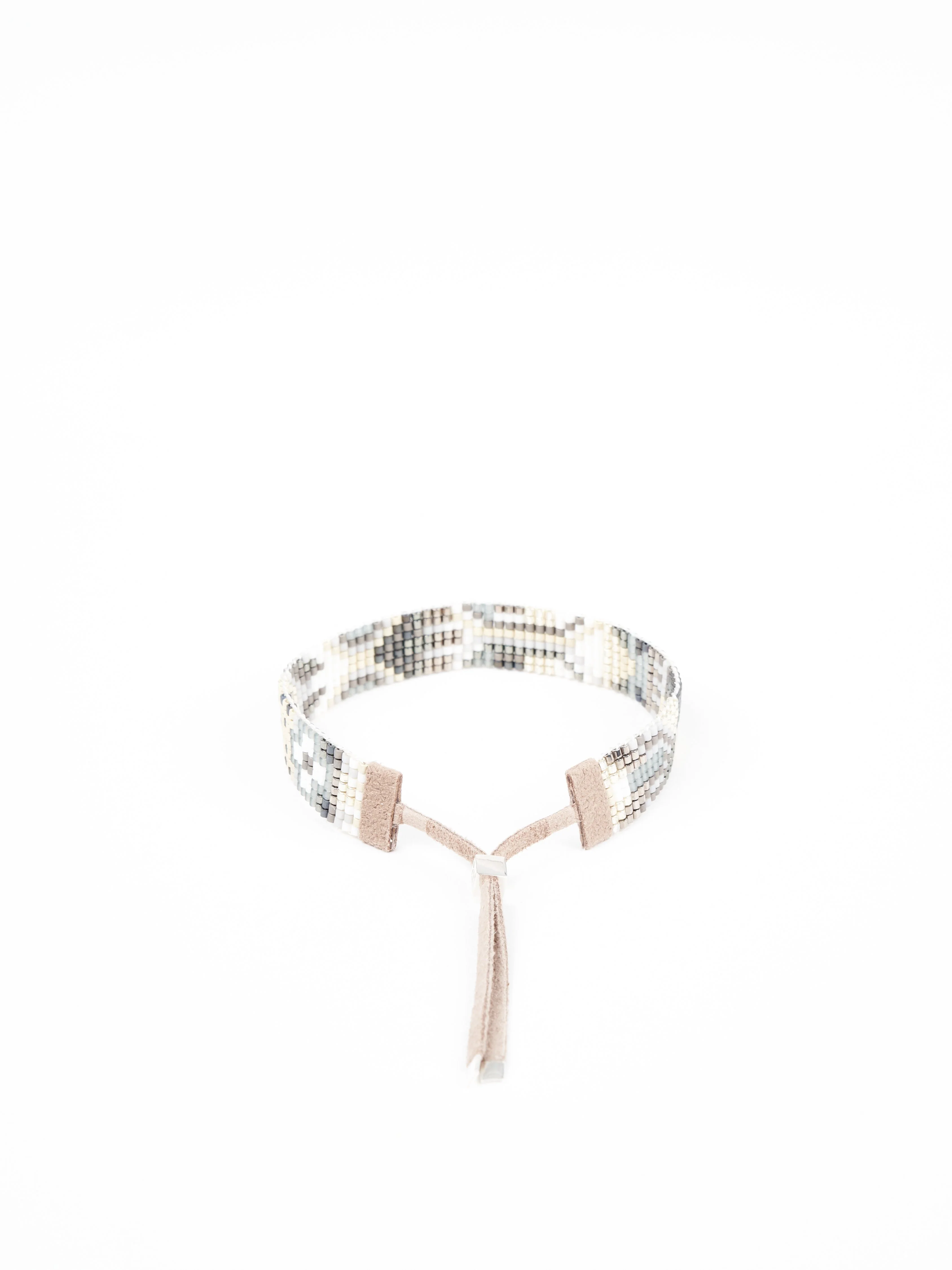 medium single strand bracelet - oslo - Image 2
