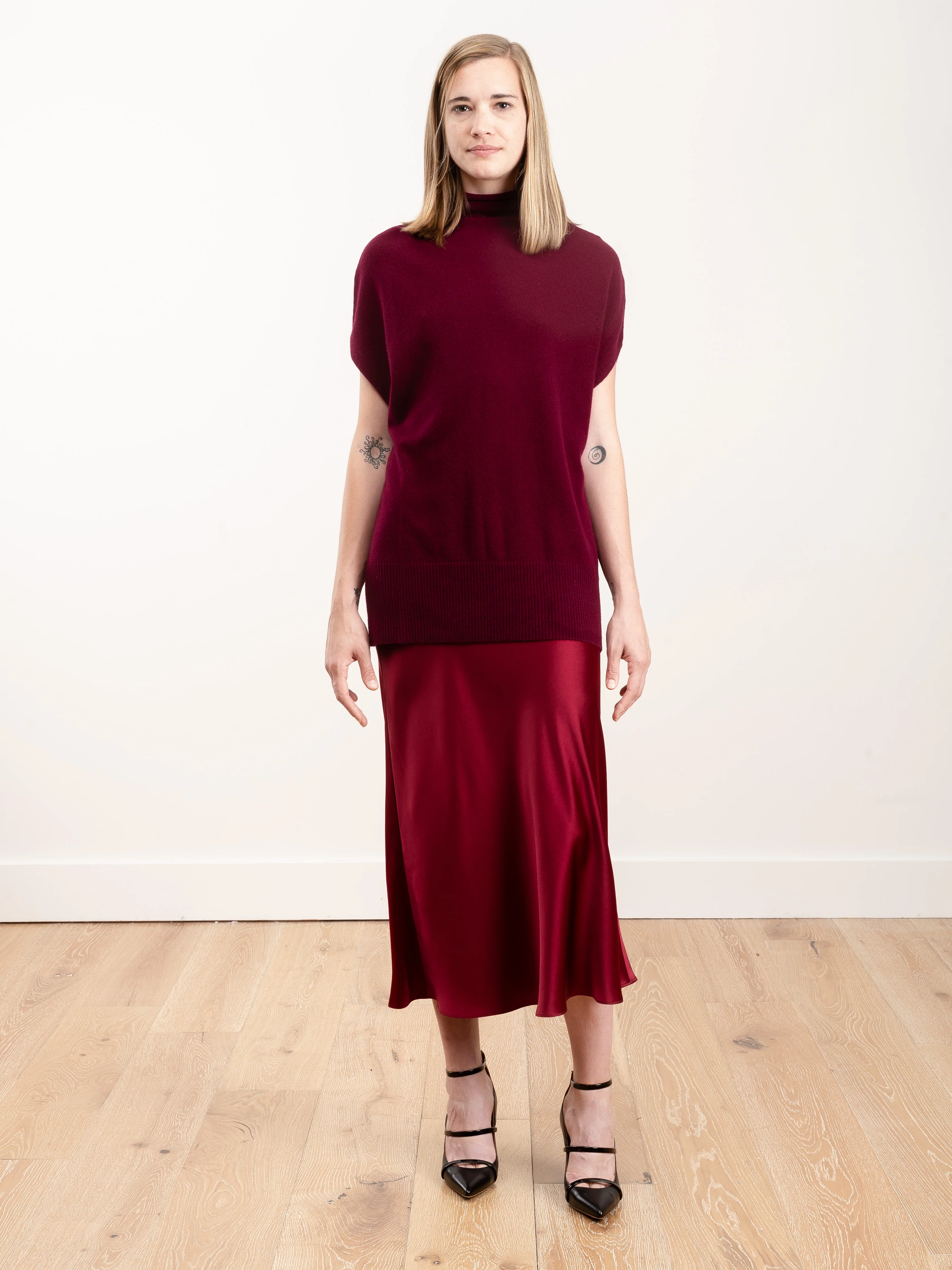 bias silk skirt - bordeaux - Image 4