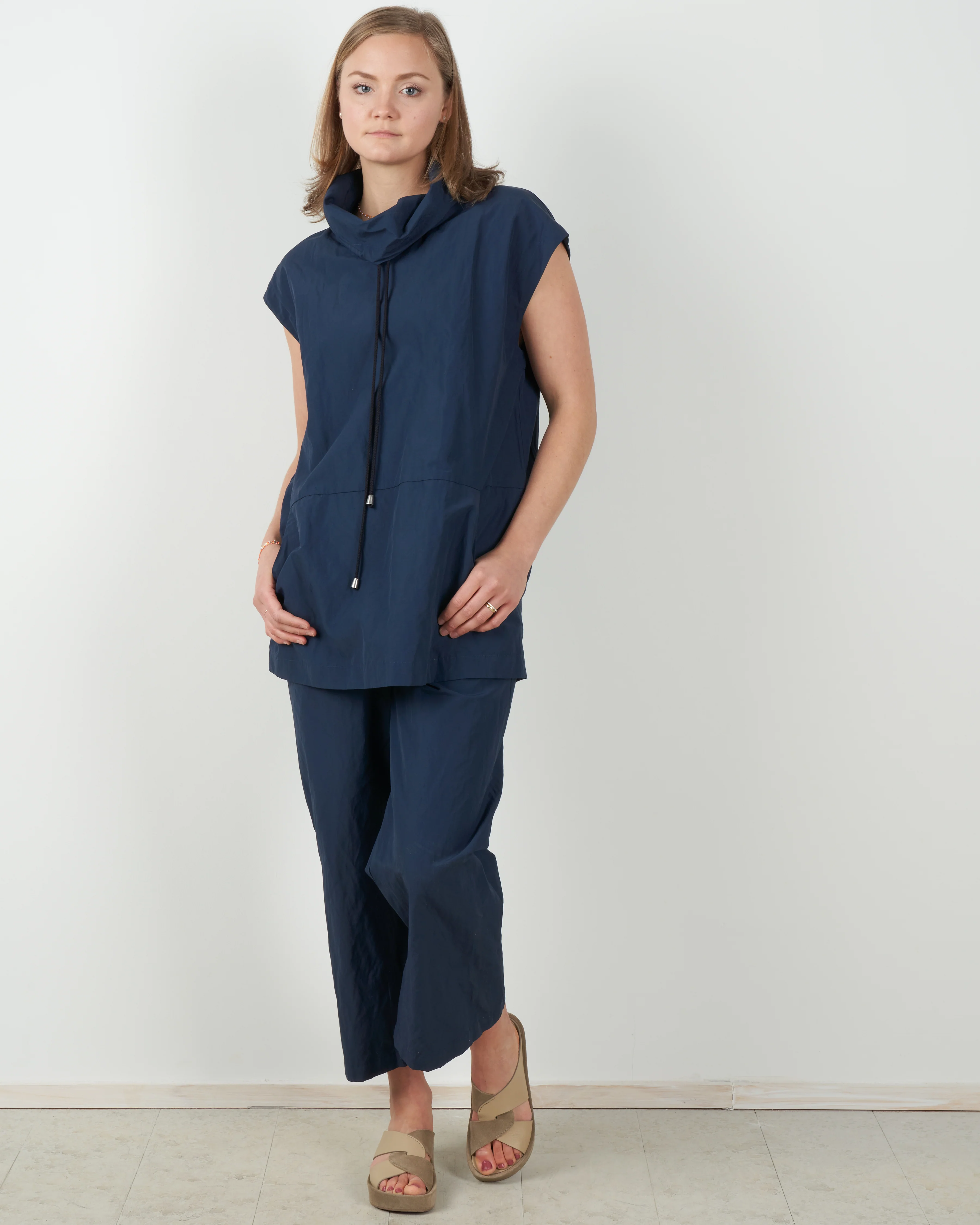 drawstring pullover top - navy - Image 4