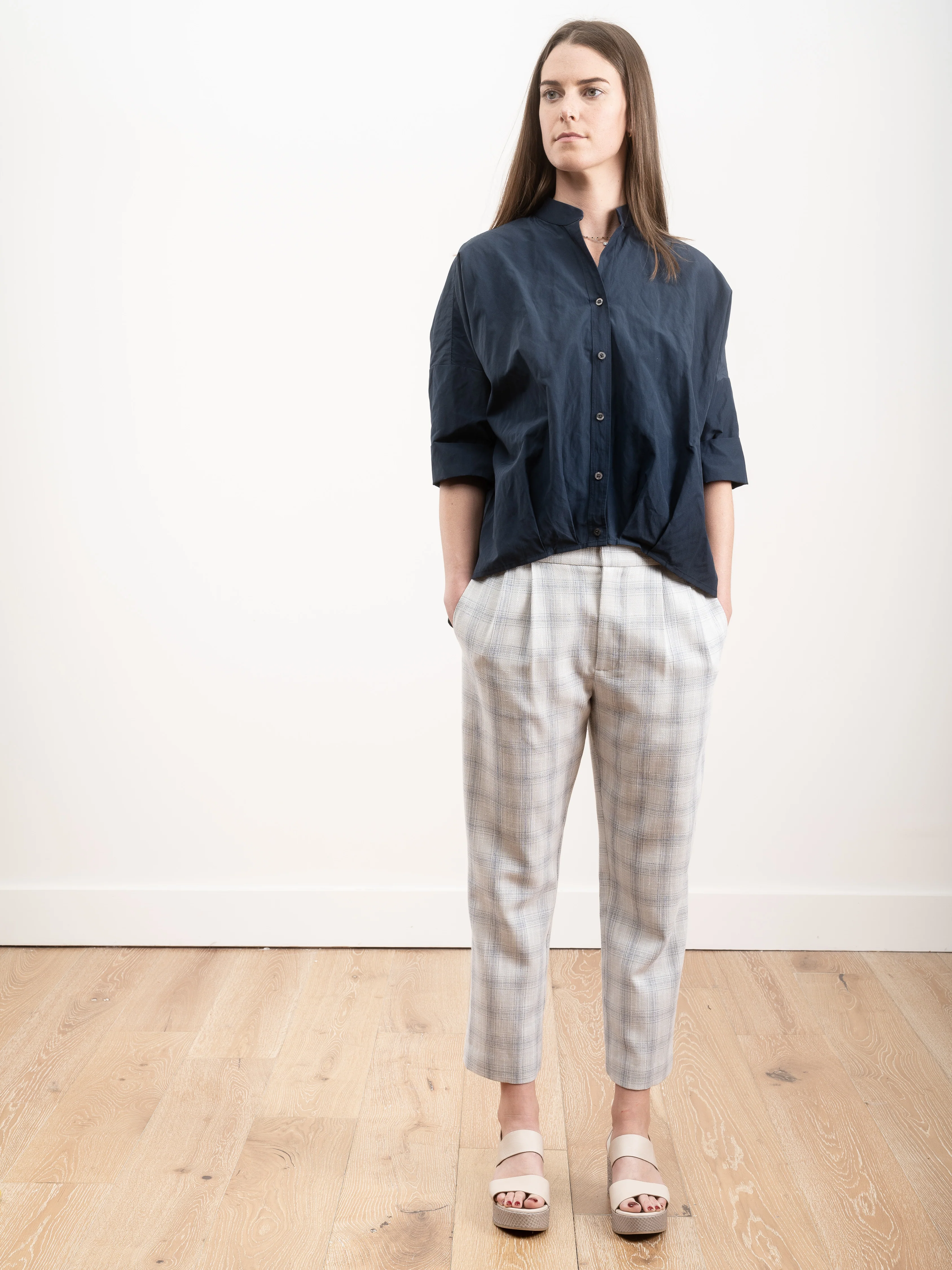 pleat hem kimono top - navy - Image 2