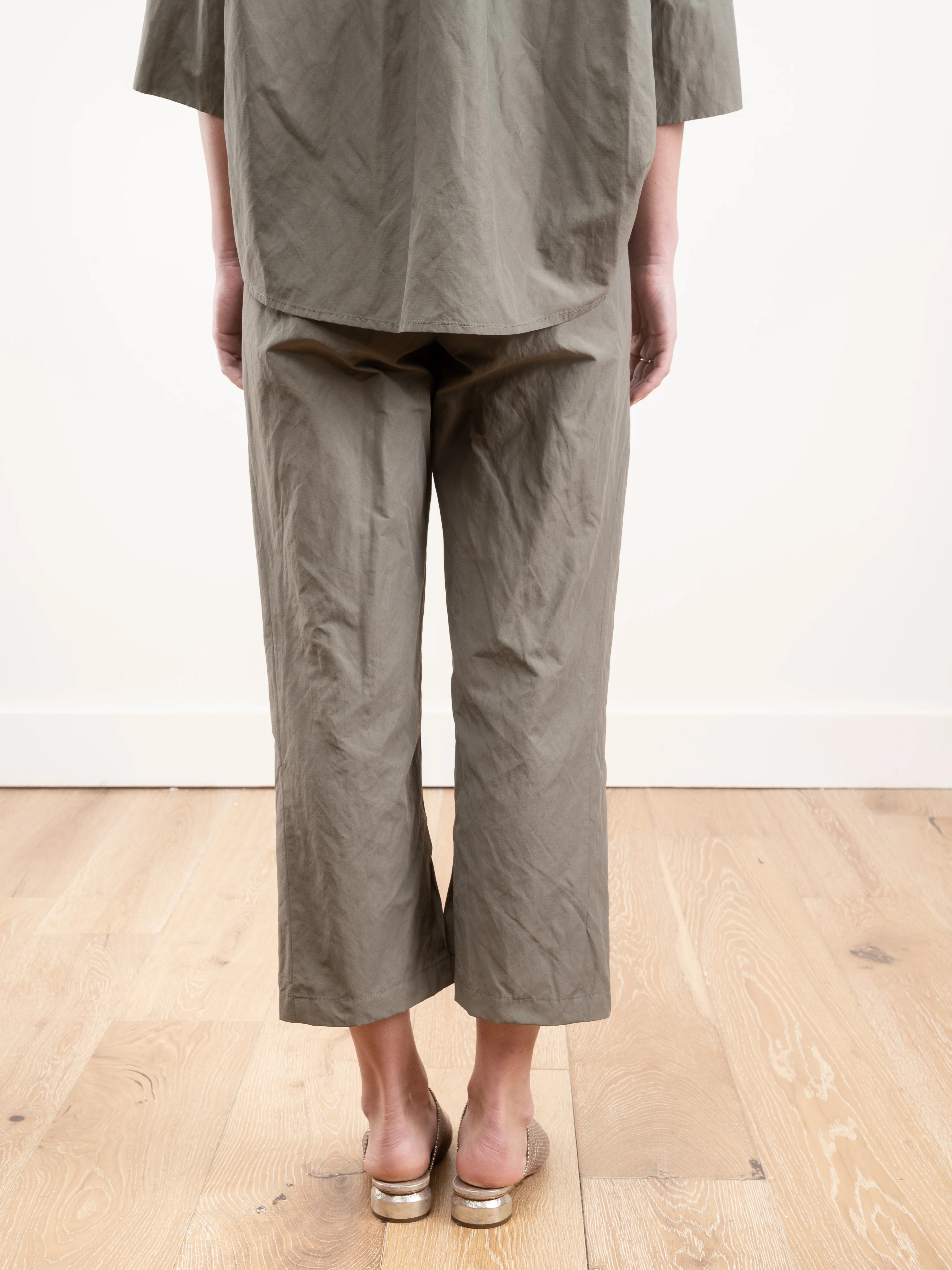 split hem capri - olive - Image 4