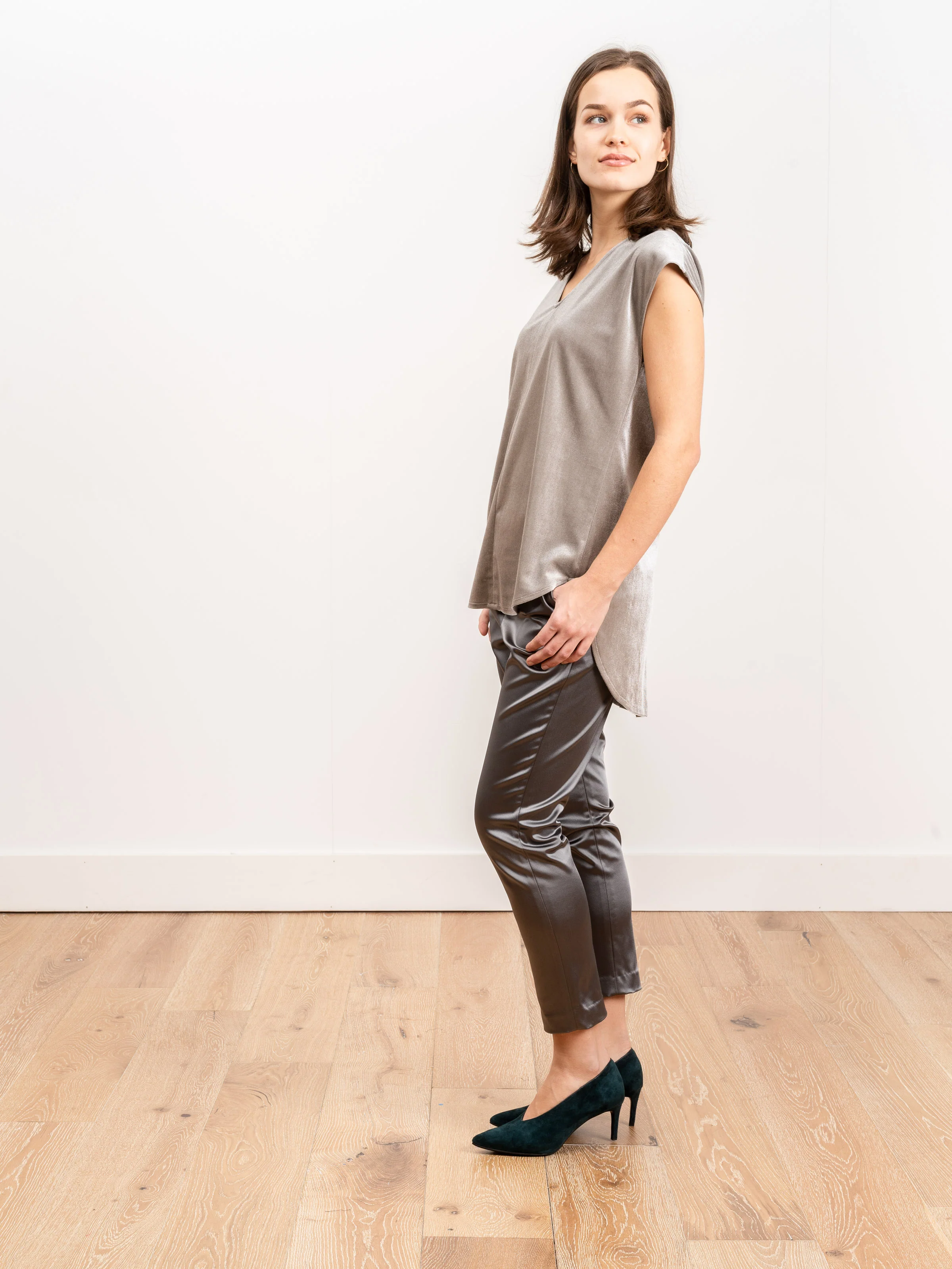 velvet tux tee - Image 2