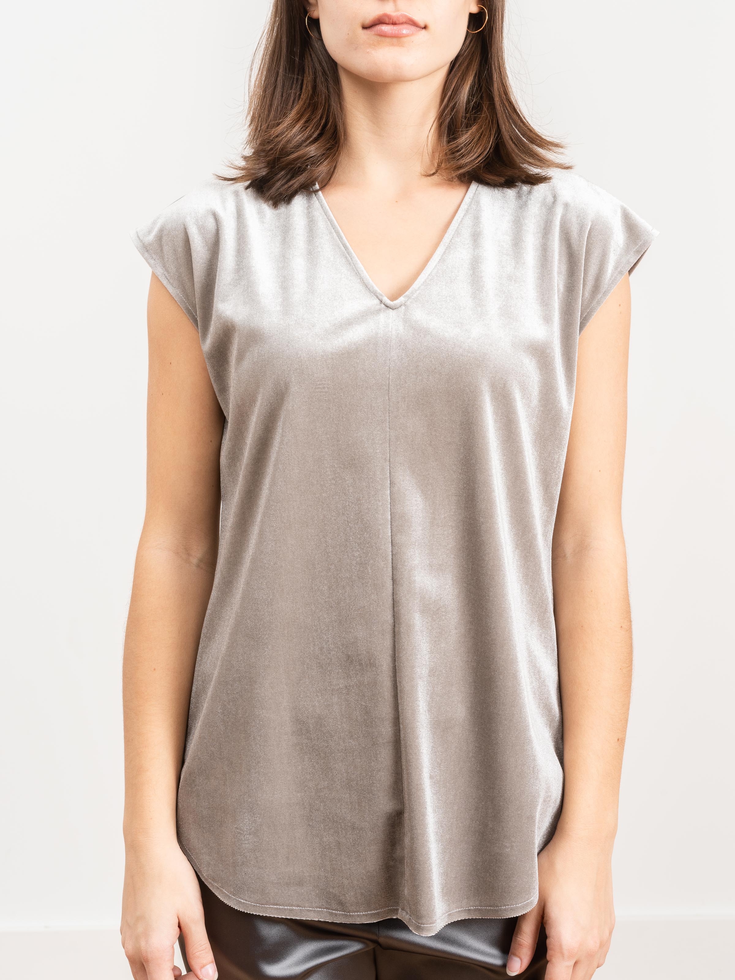 velvet tux tee - Image 4