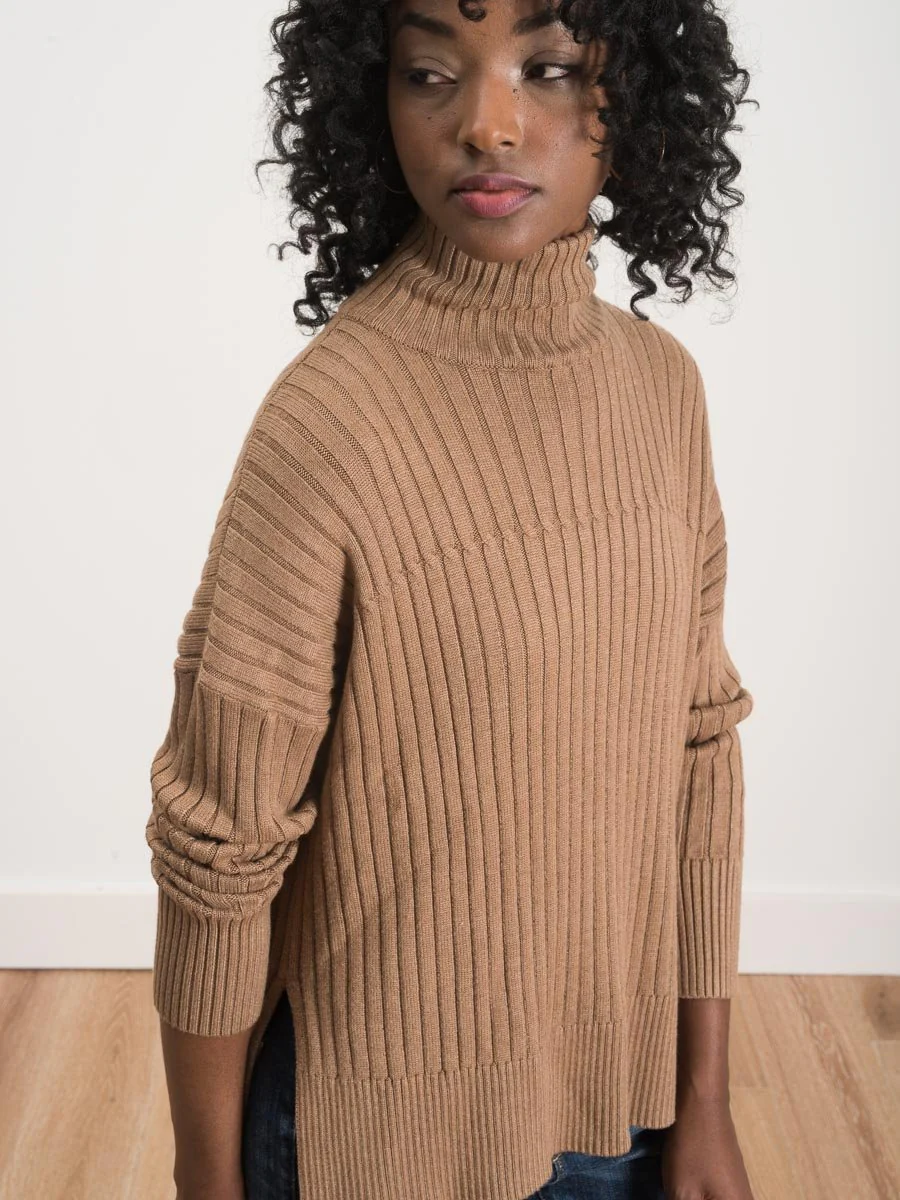 split hem sweater - Image 4