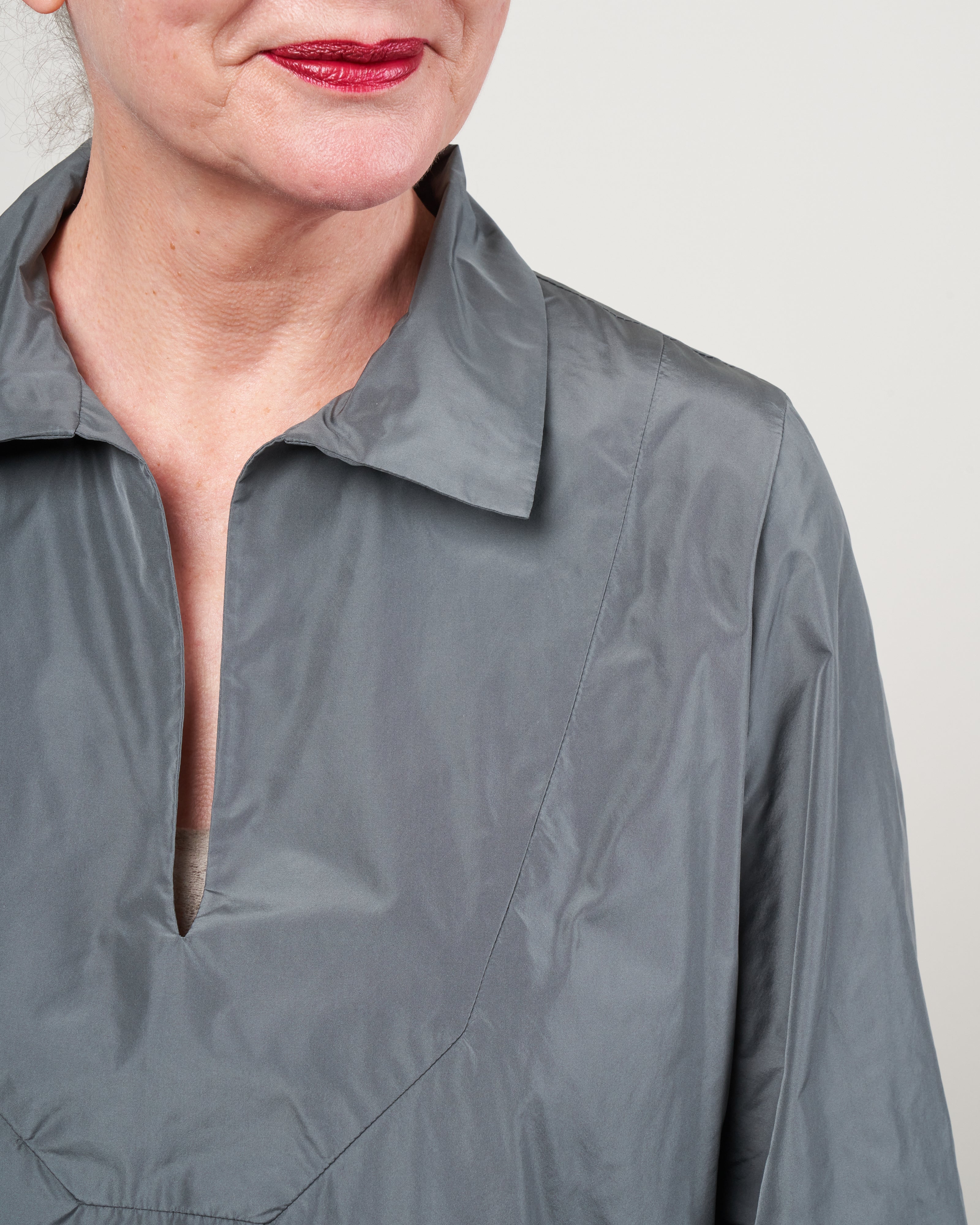 taft dress with polo collar elbow sleeve - asparago - Image 4