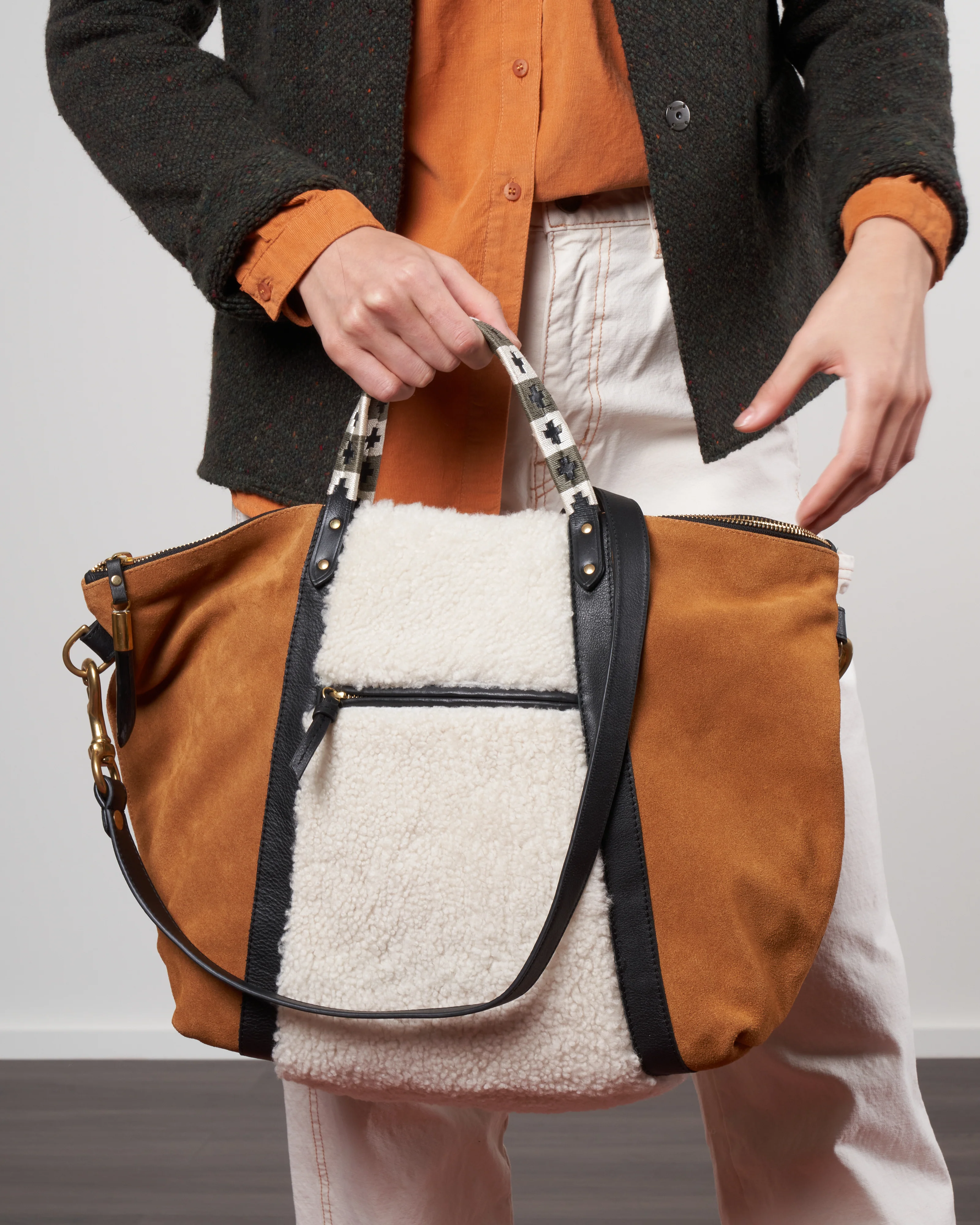 burnt sienna and shearling dylan holdall - burnt sienna - Image 2