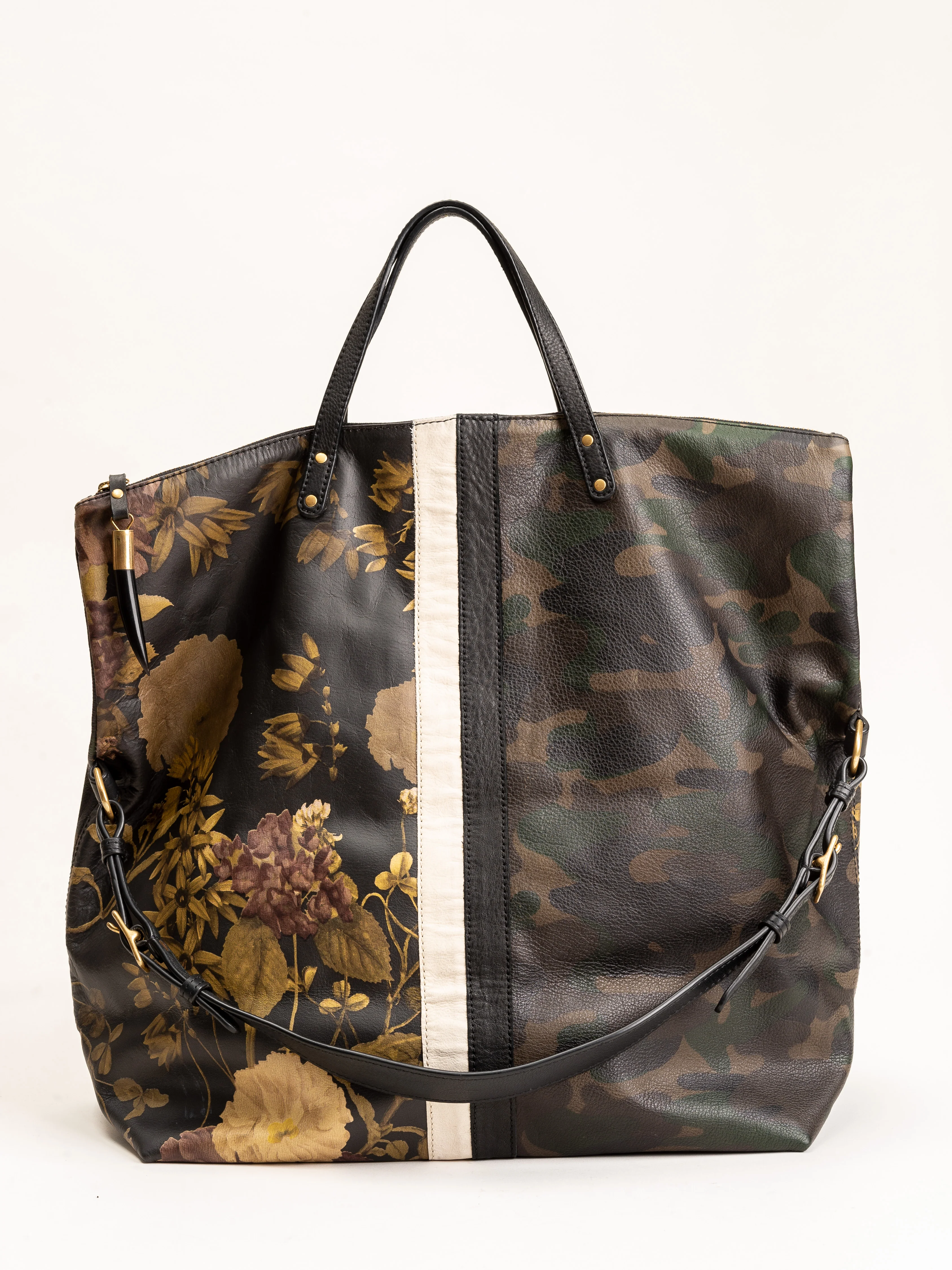foldover tote - black peony & dark camo - Image 2