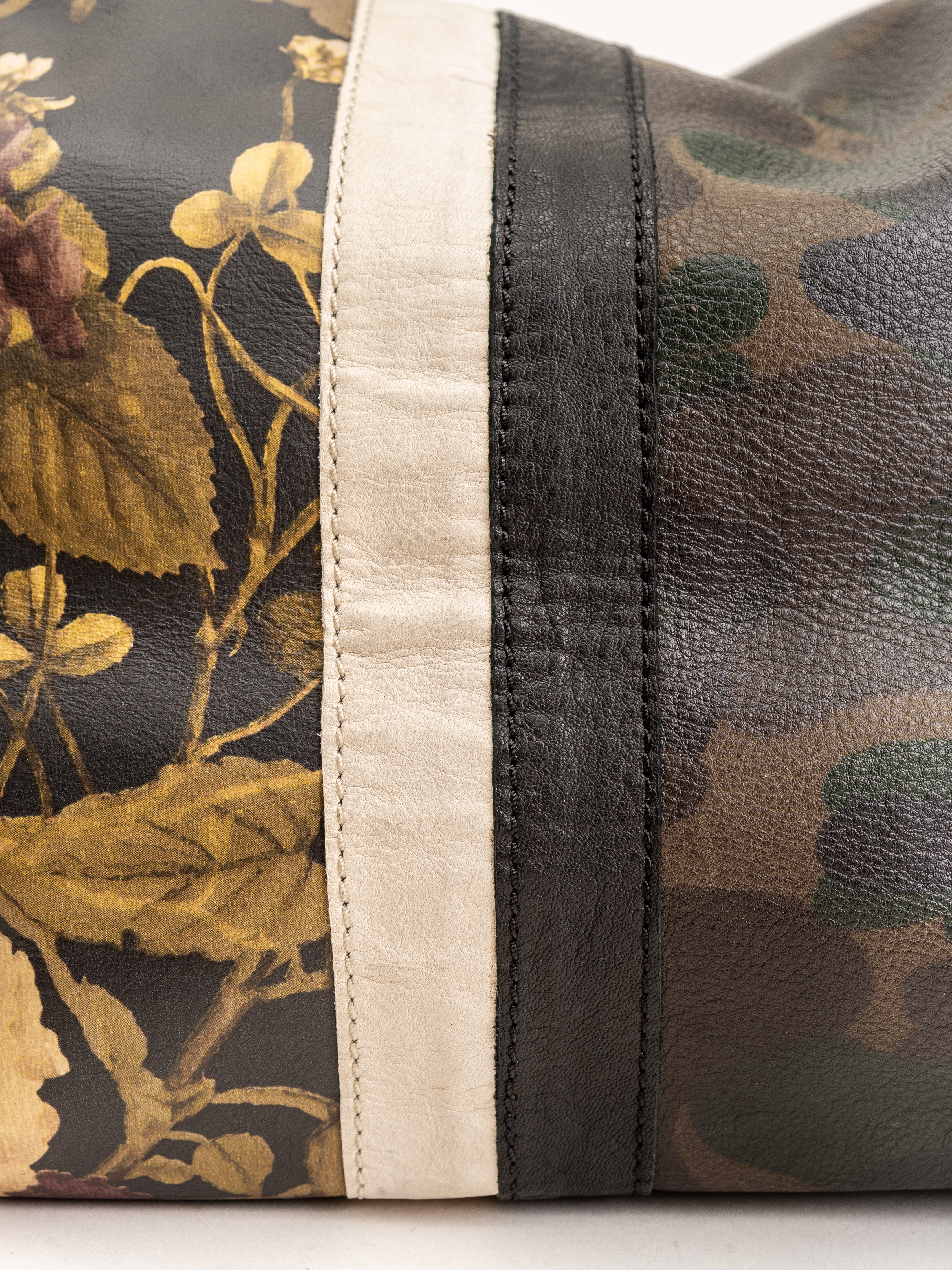 foldover tote - black peony & dark camo - Image 3