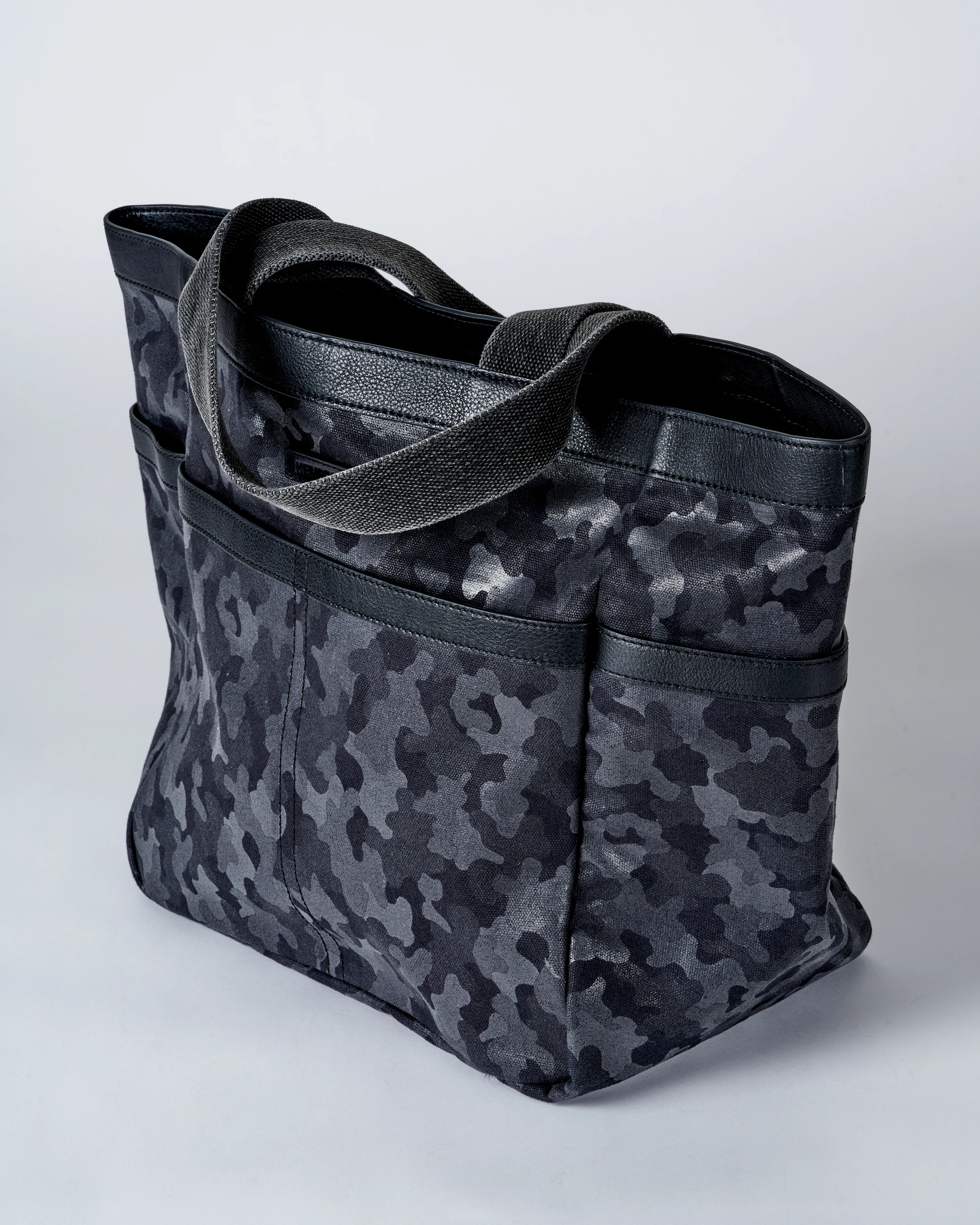 small salcombe tote - black and grey camo - Image 3