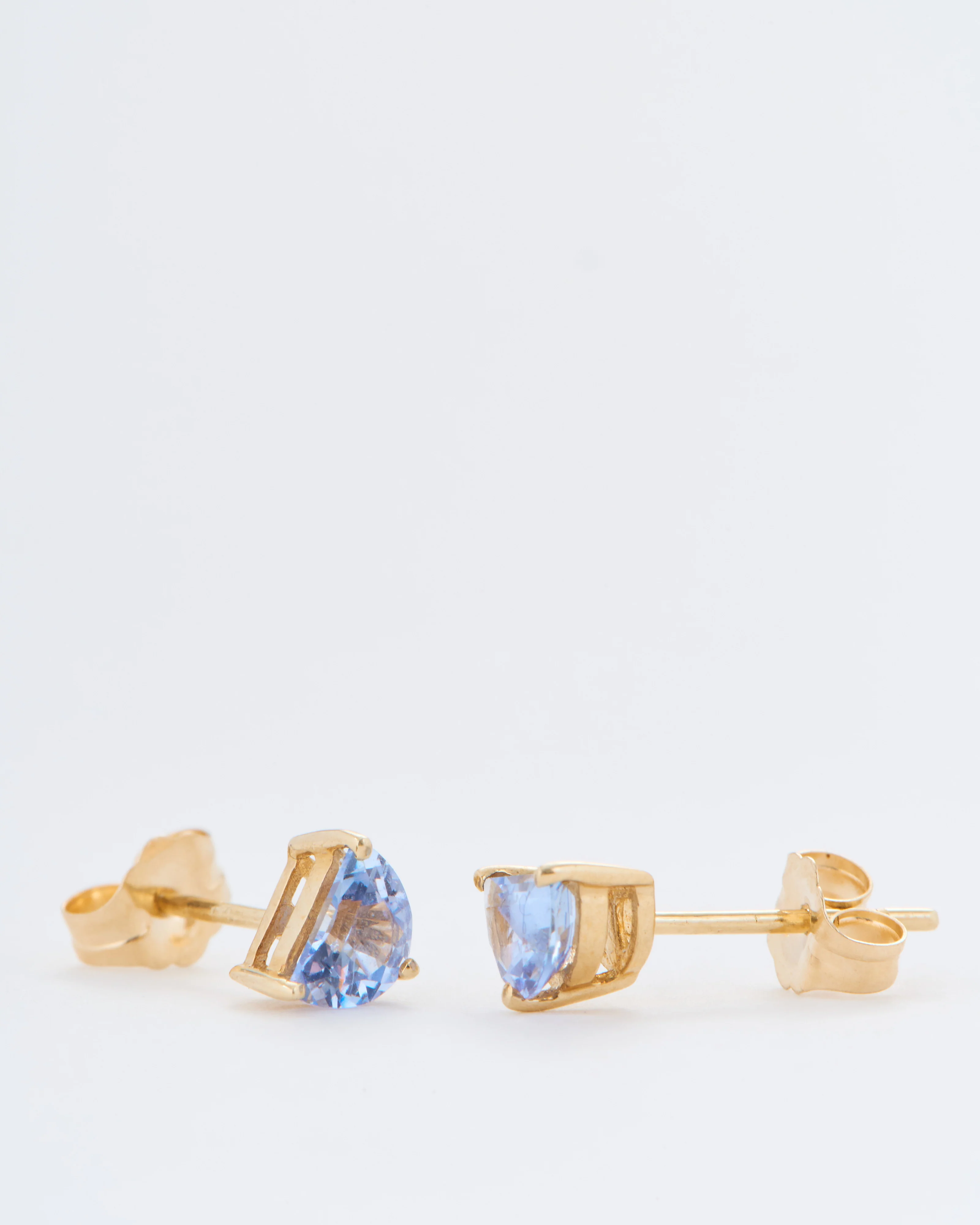 14k/ half moon sapphire studs - Image 4