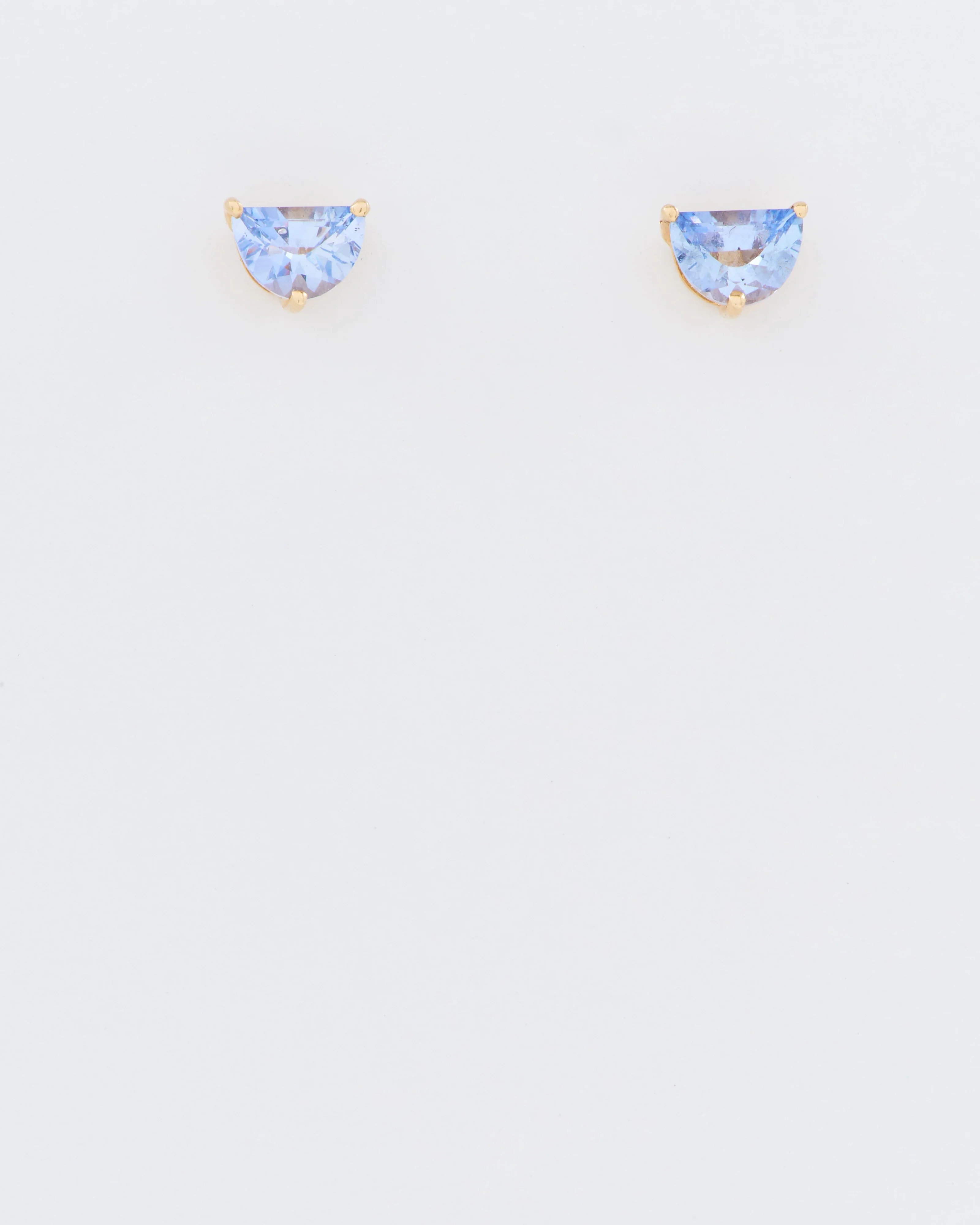 14k/ half moon sapphire studs - Image 5