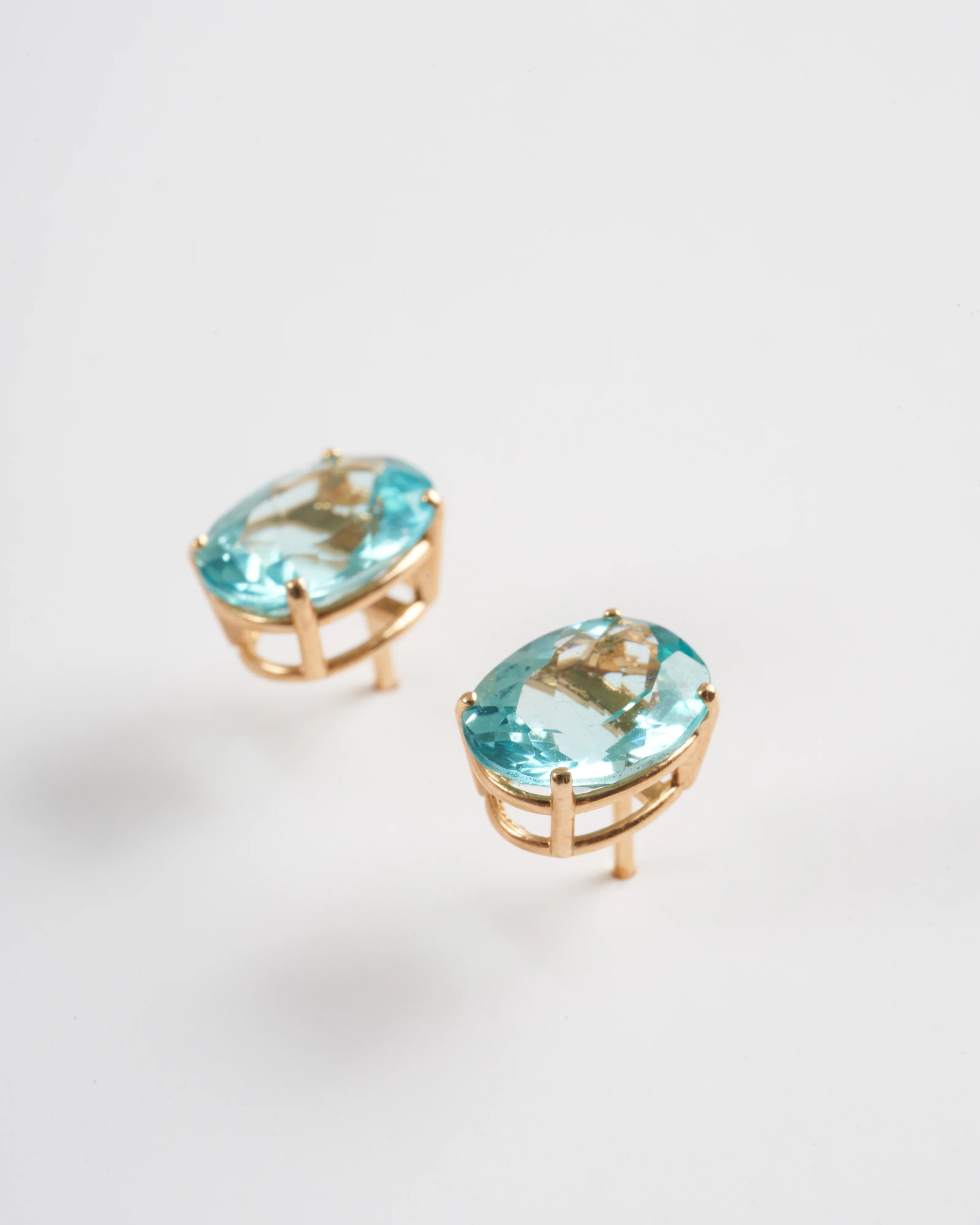oval faceted apatite earrings - blue - Image 3