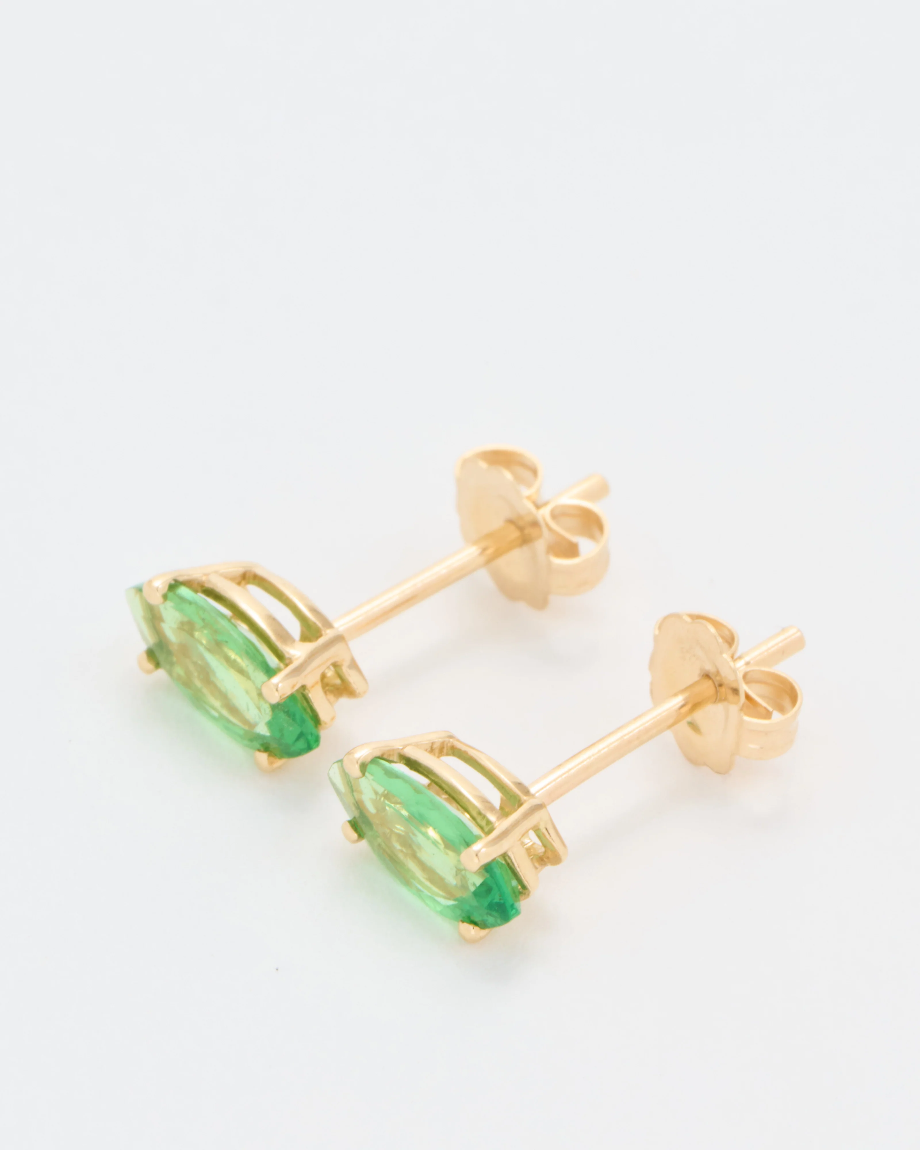 tsavorite garnet stud earrings - Image 3