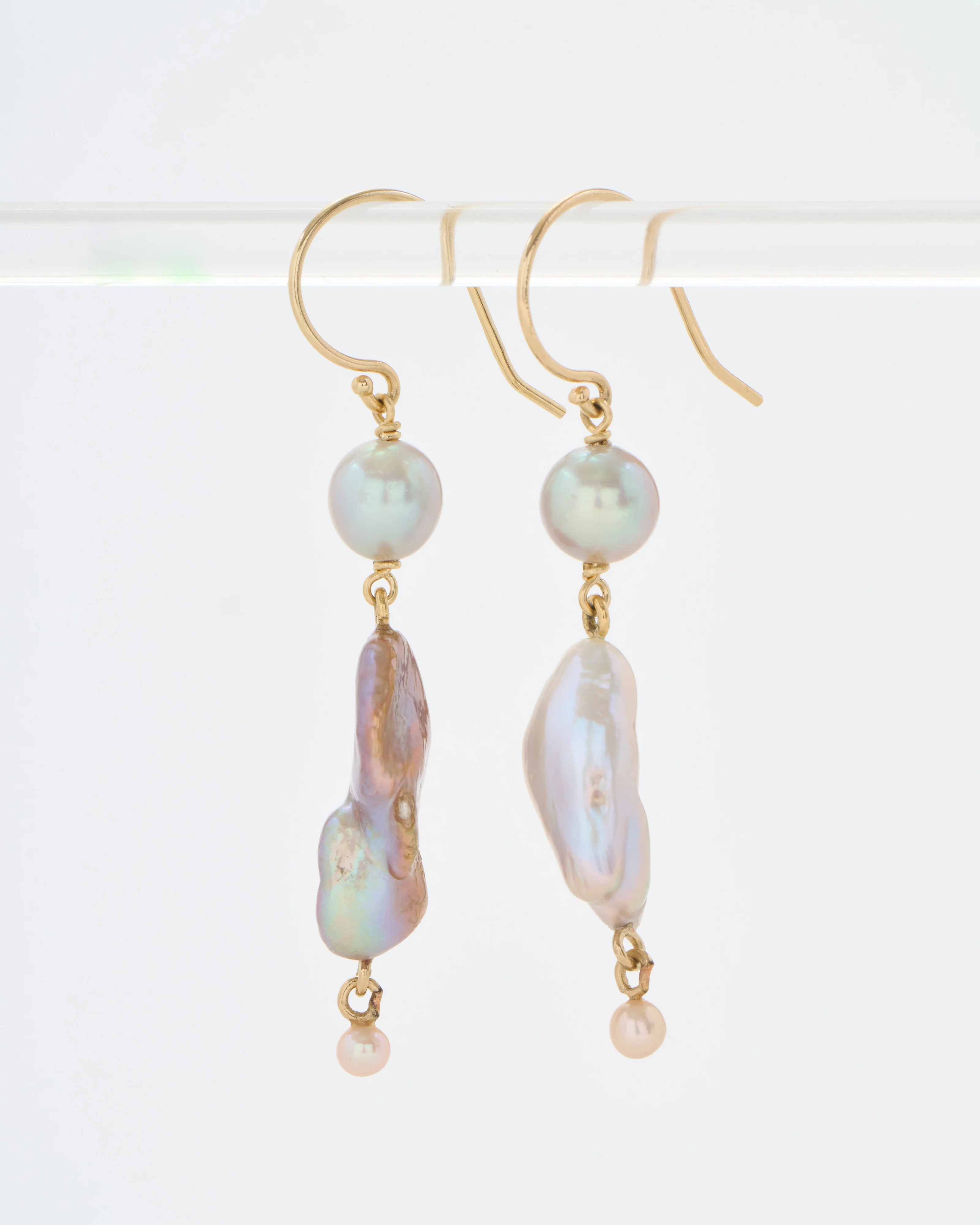 mixed pearl earrings ofk - Image 2