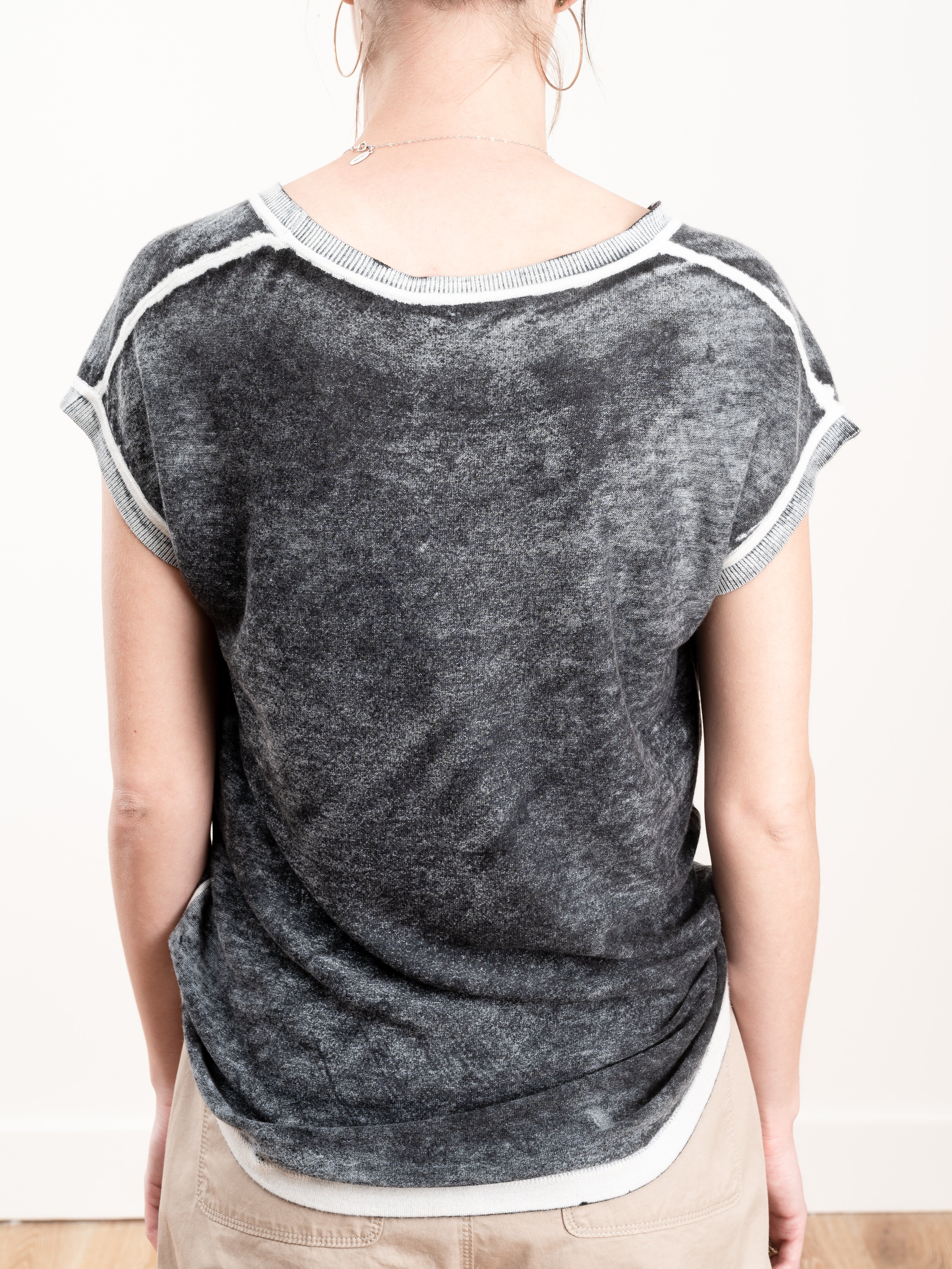 overdyed cap sleeve crew - black - Image 4