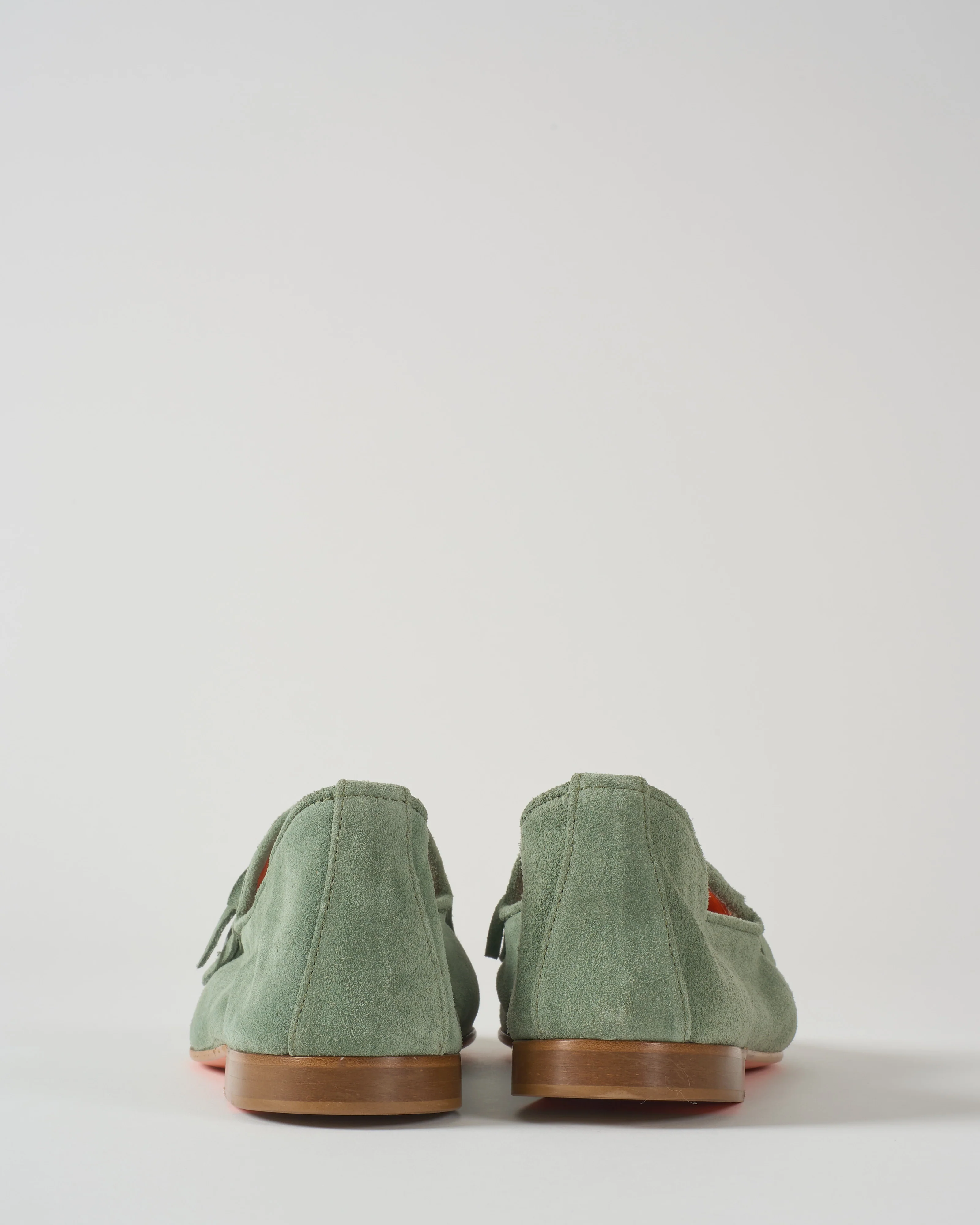 round toe flat loafer with kiltie bow - Image 3