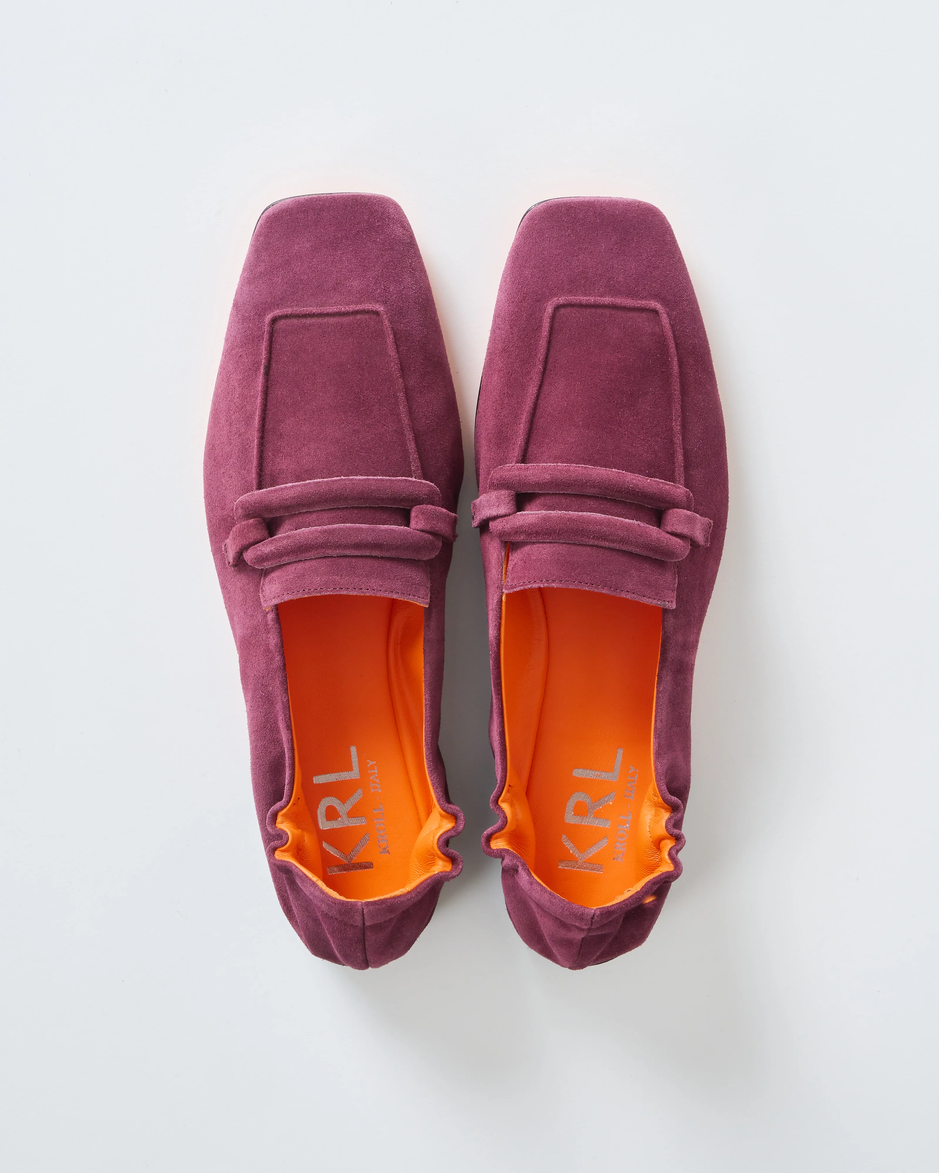 square toe flat