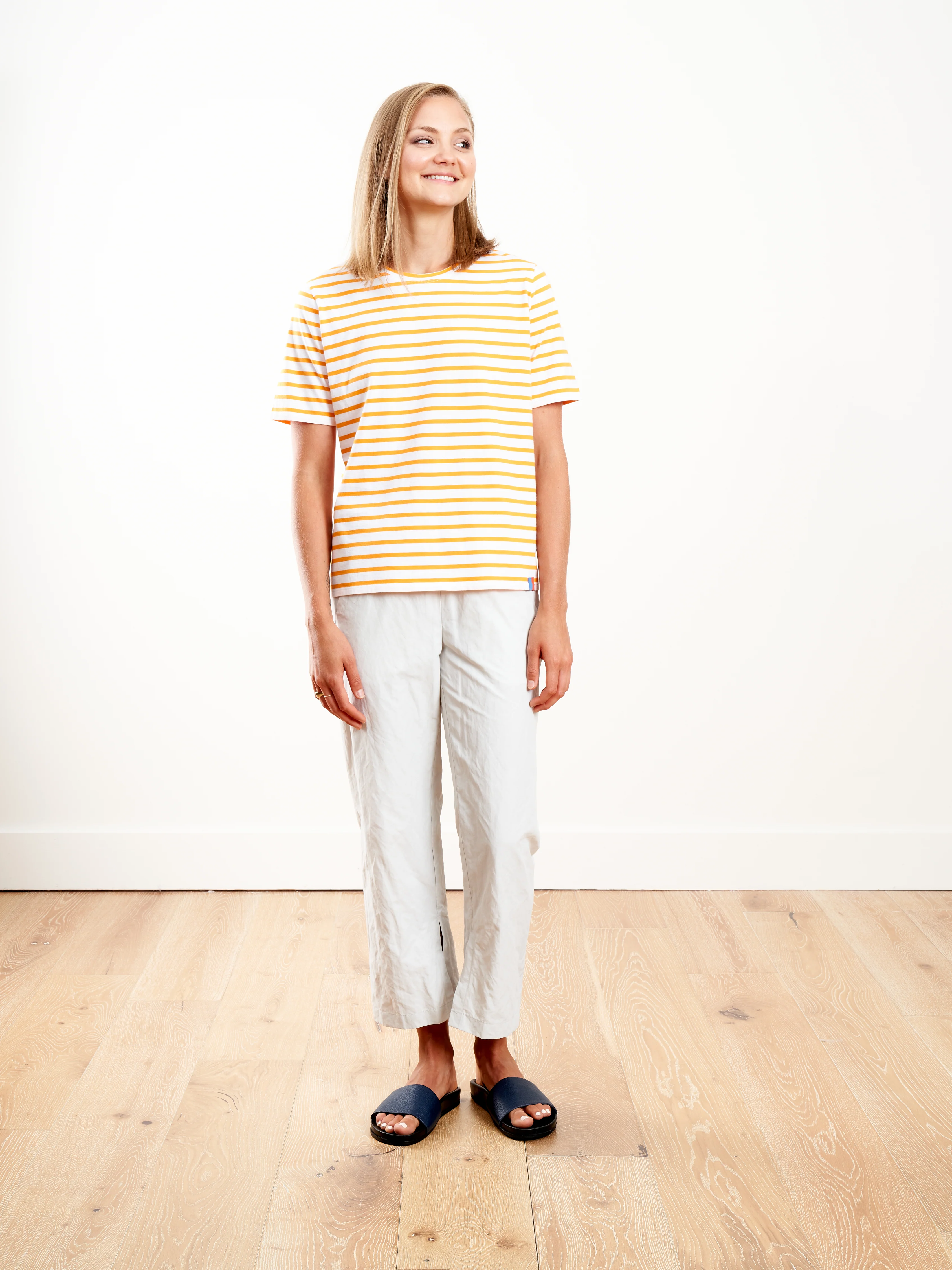 the modern - white/orange - Image 2