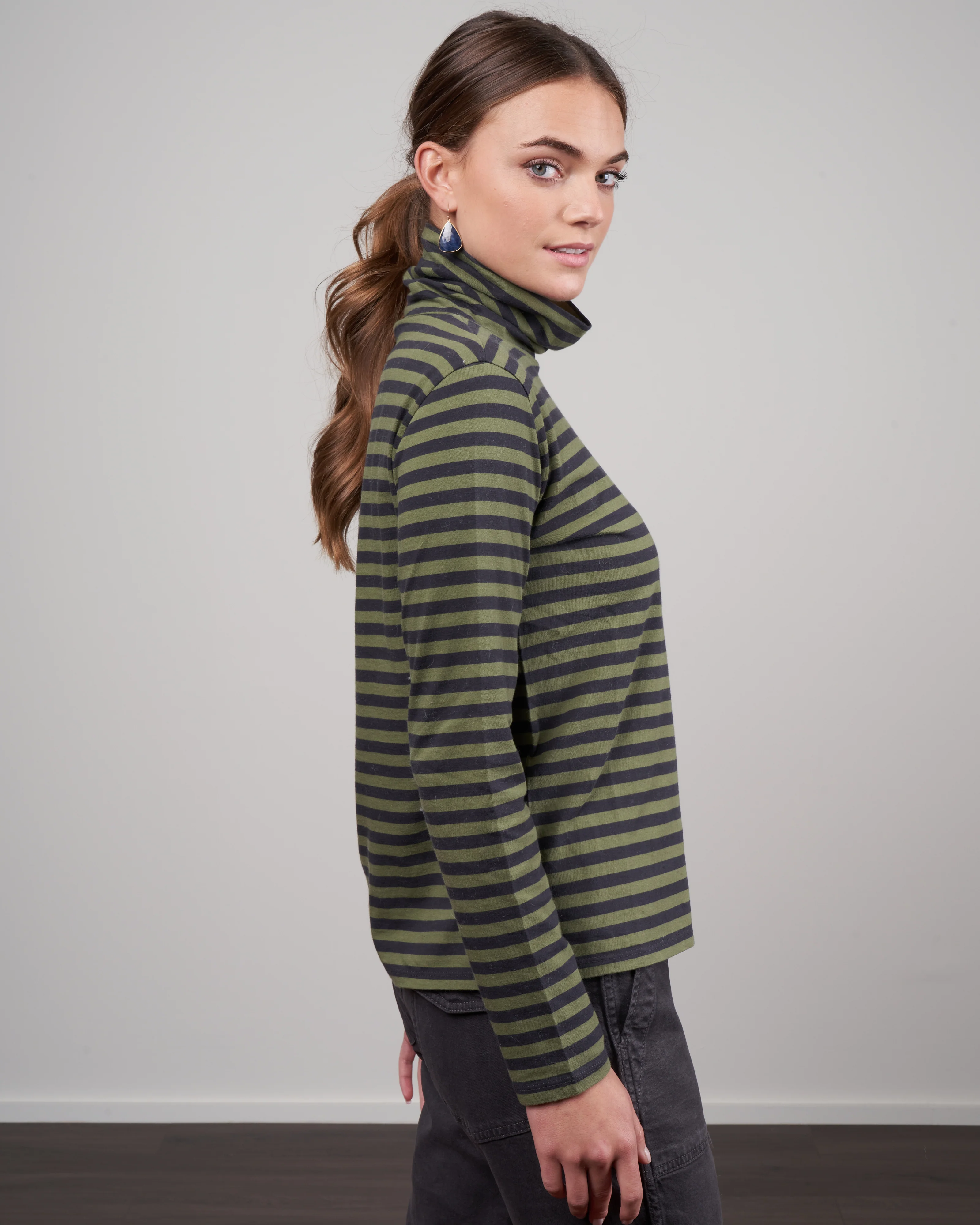 the turtleneck - army/graphite a gp - Image 3