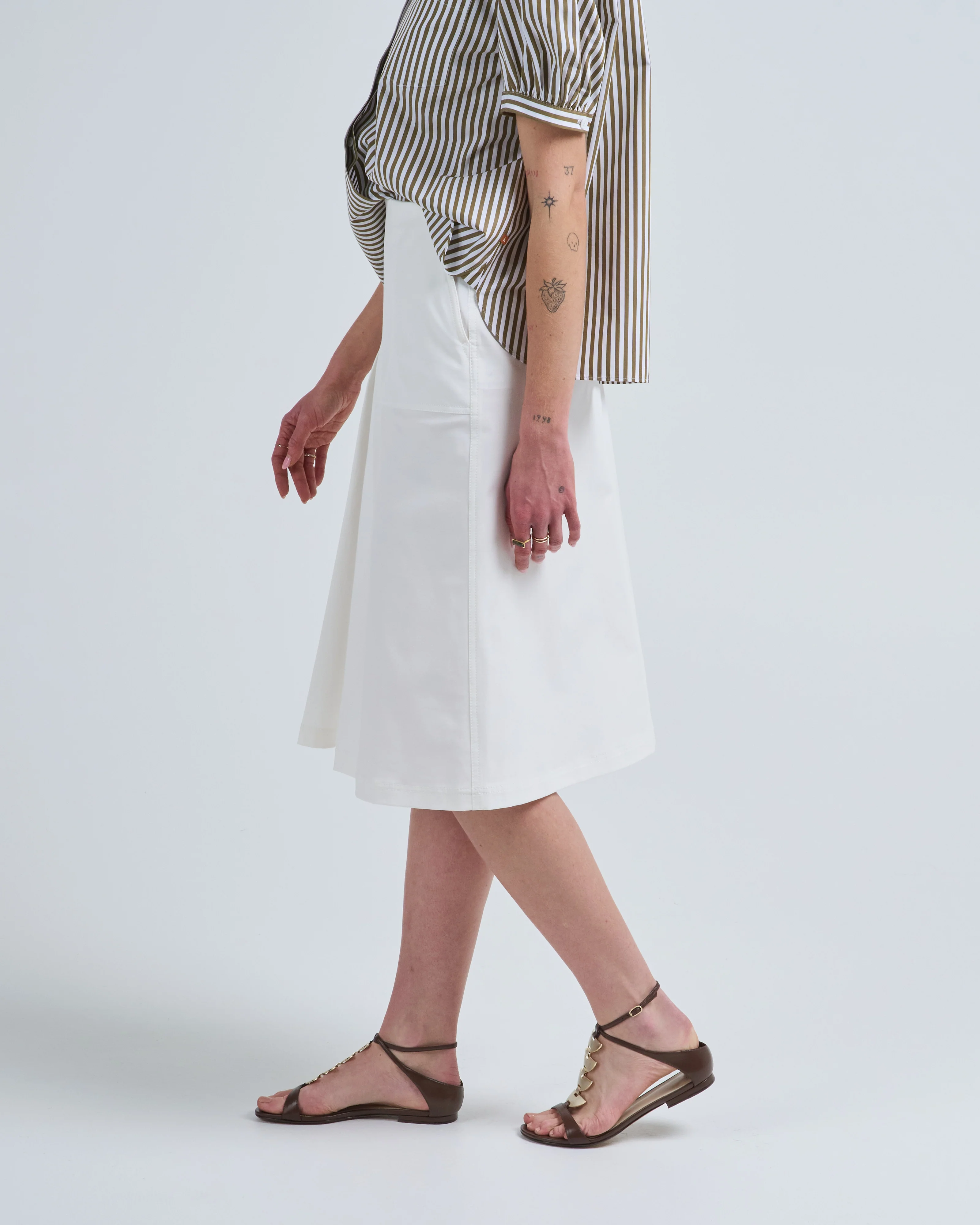 a line skirt with inverted pleat - Image 3