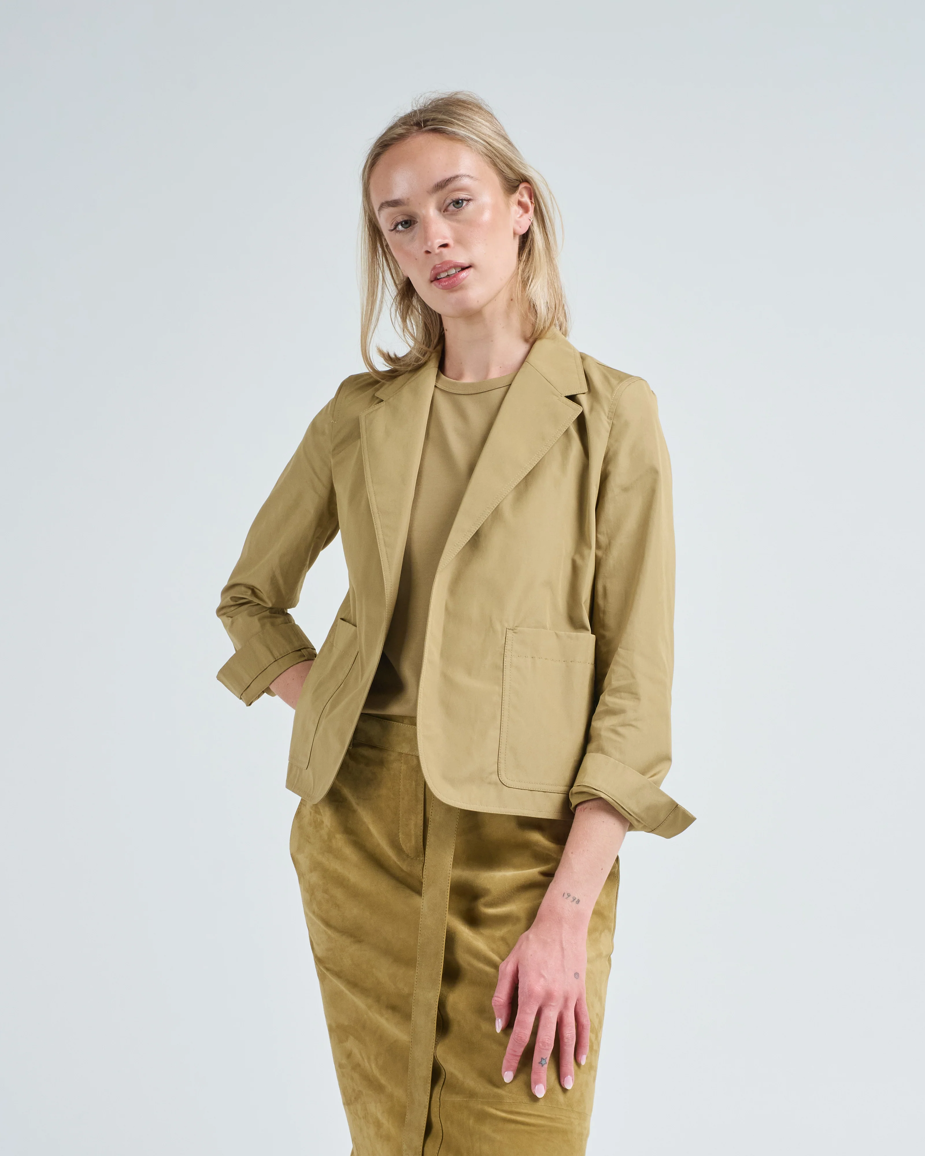 cropped bf blazer