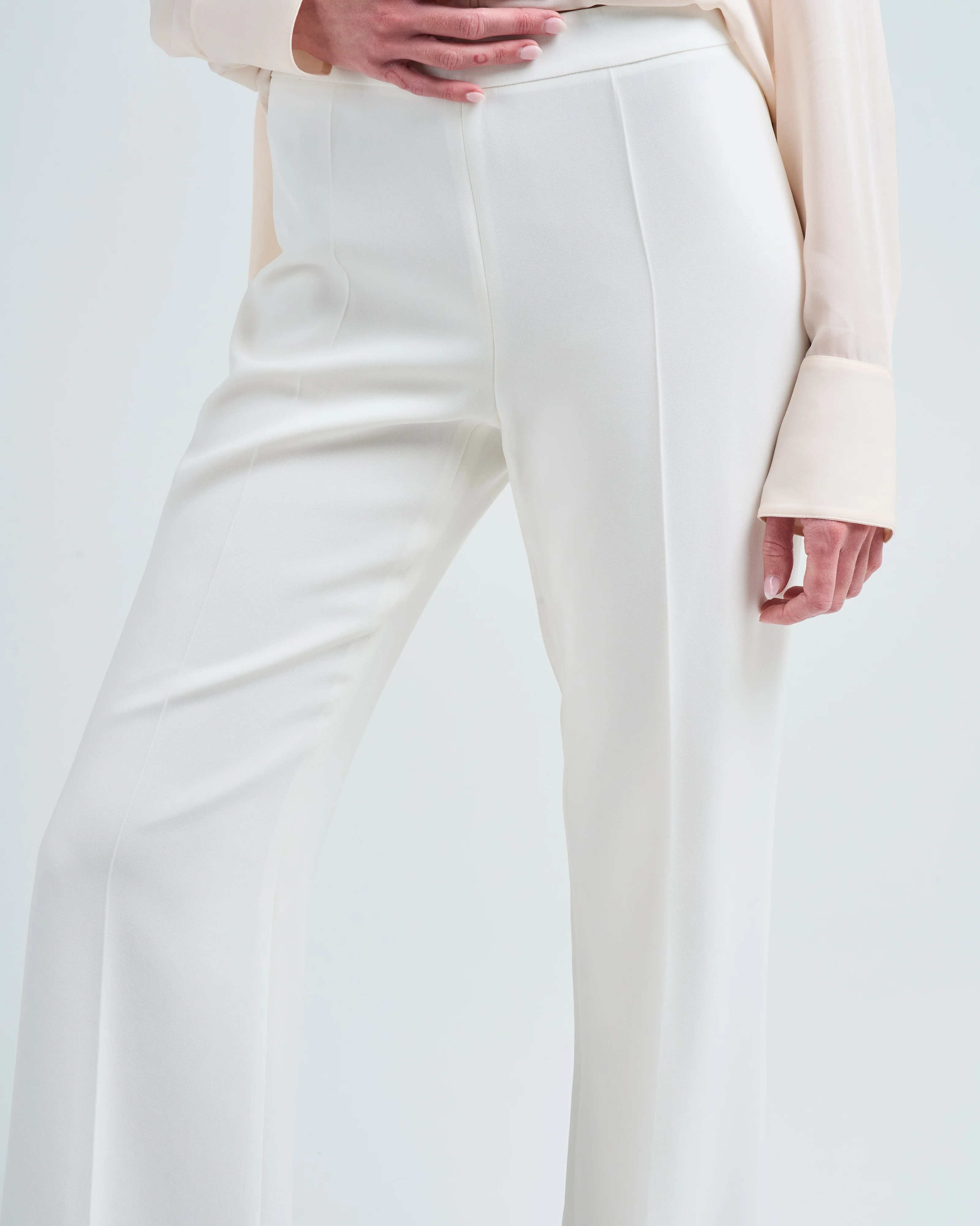 gates side zip flared pant - Image 5