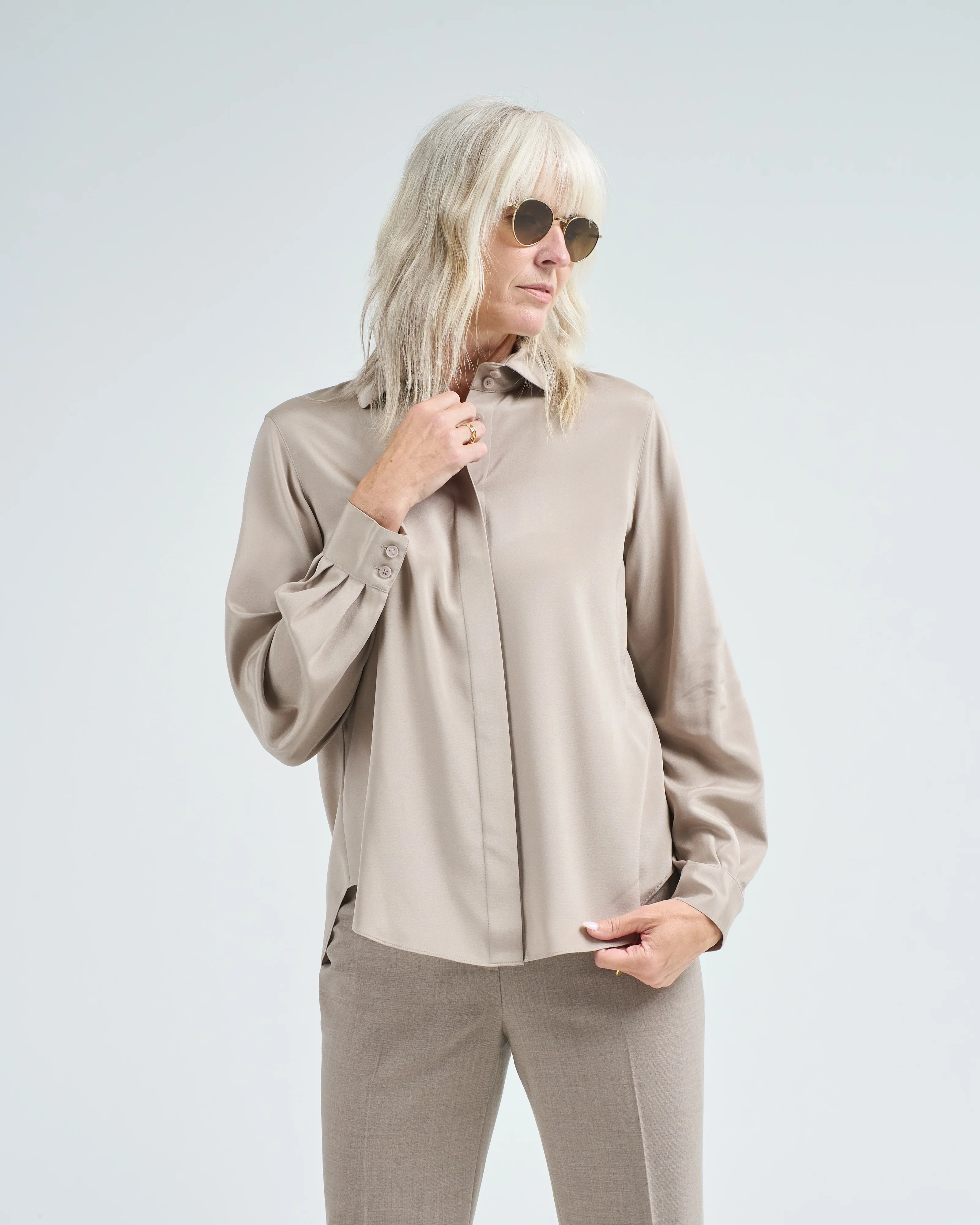 hidden button blouse w/ pleated back - Image 3