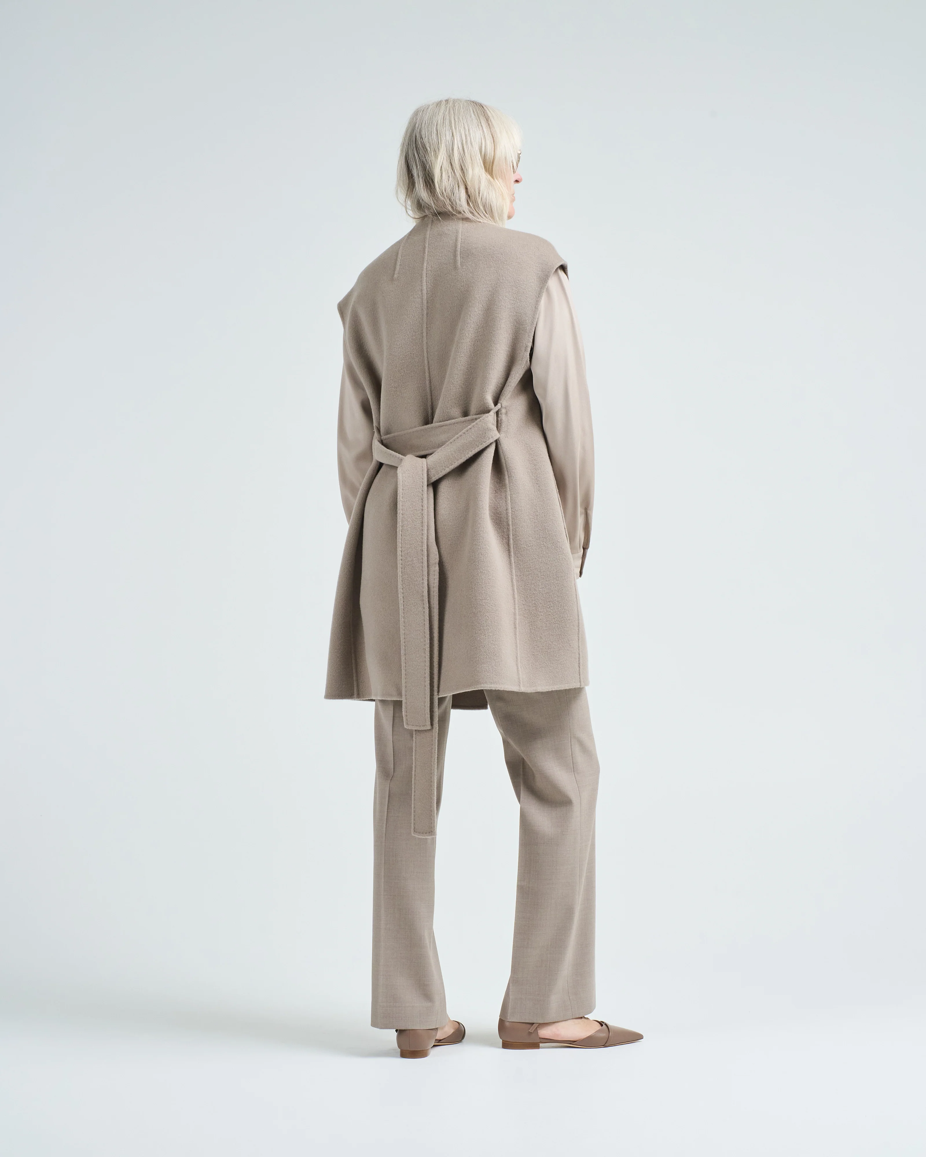 open front vest w/ self belt - Image 4
