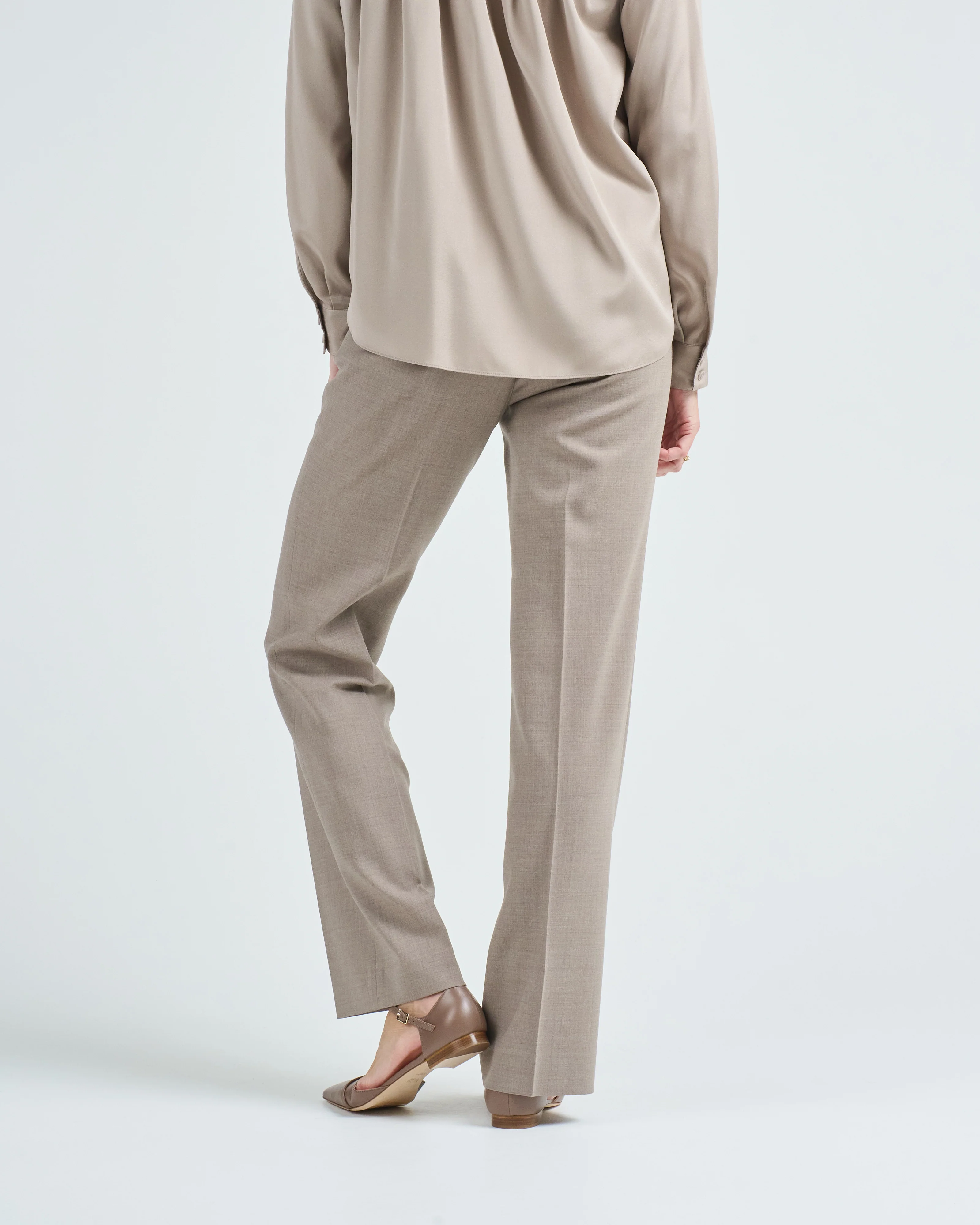 reade mid rise straight leg pant - Image 4
