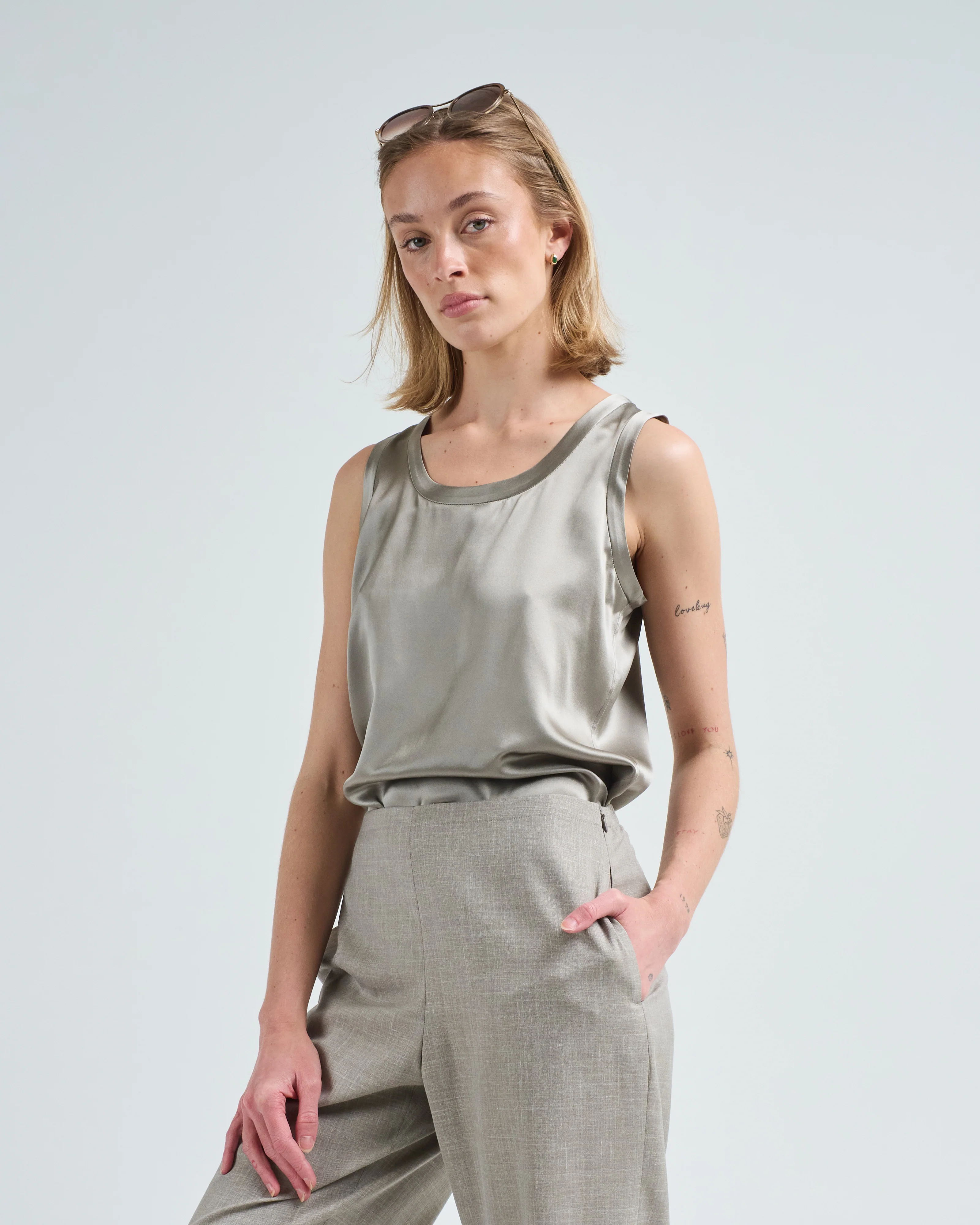 reversible perla blouse - Image 3