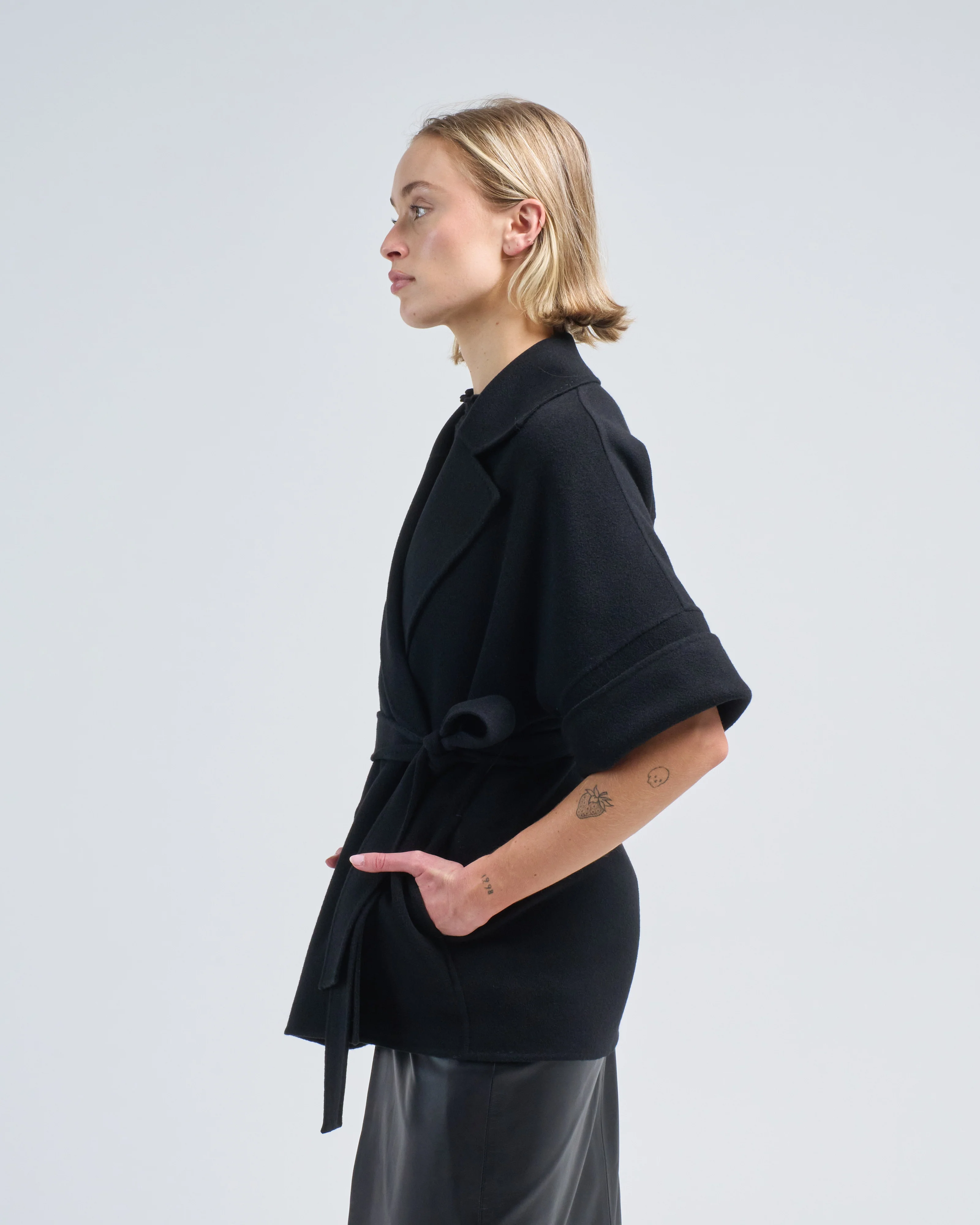 short sleeve cashmere jacket - Image 4