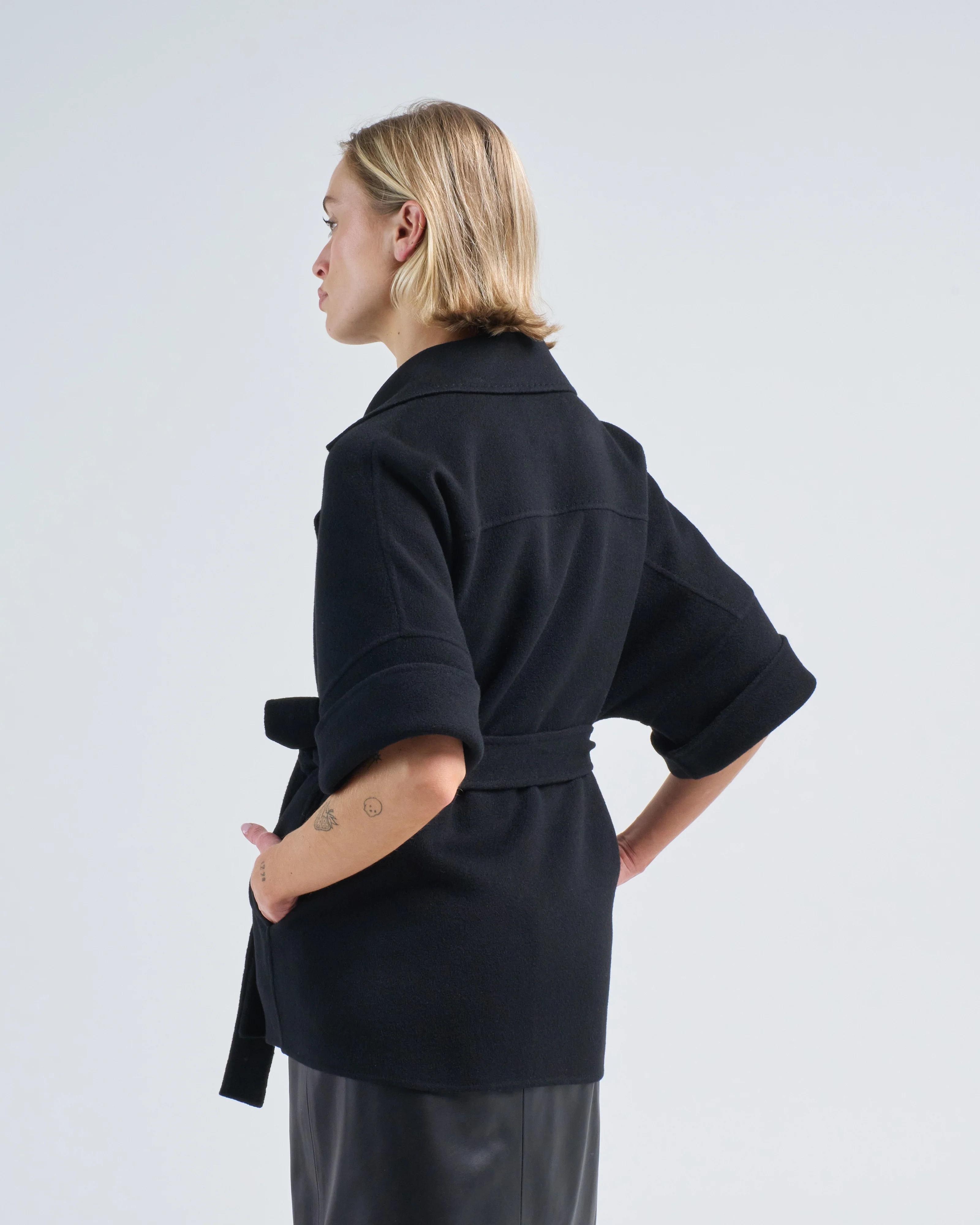 short sleeve cashmere jacket - Image 5