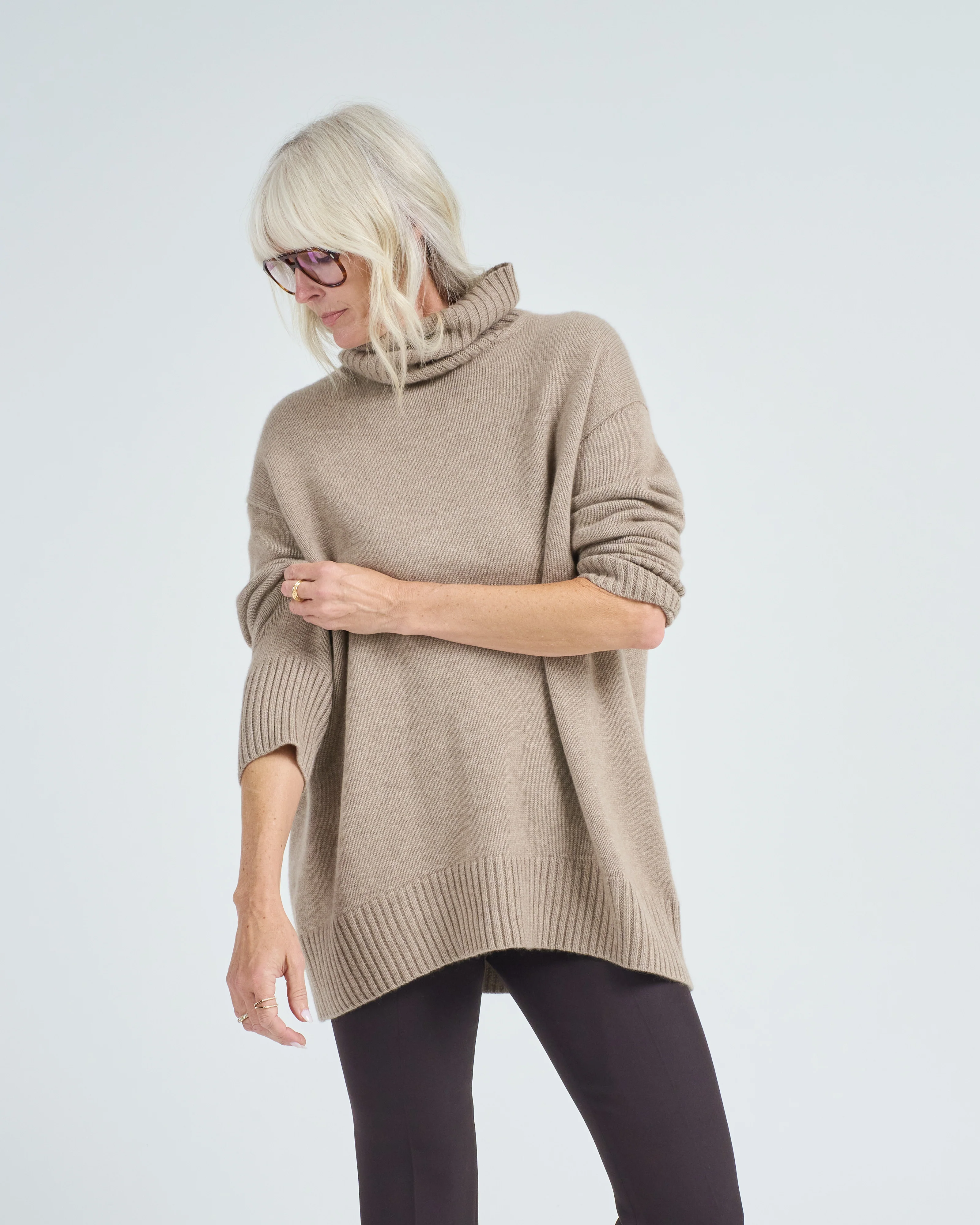 stand collar cocoon sweater - Image 2