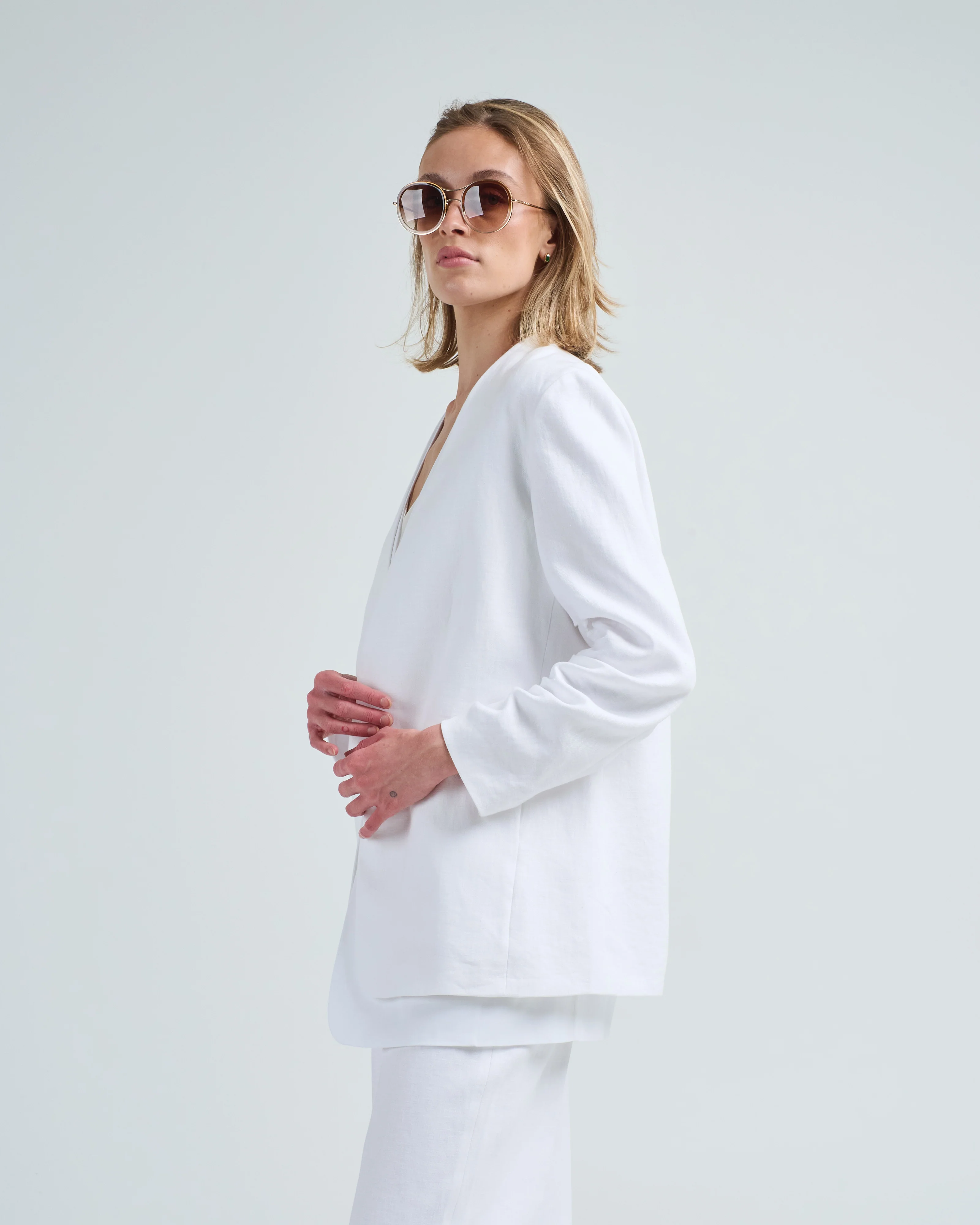 v-neck ruched sleeve blazer - Image 3