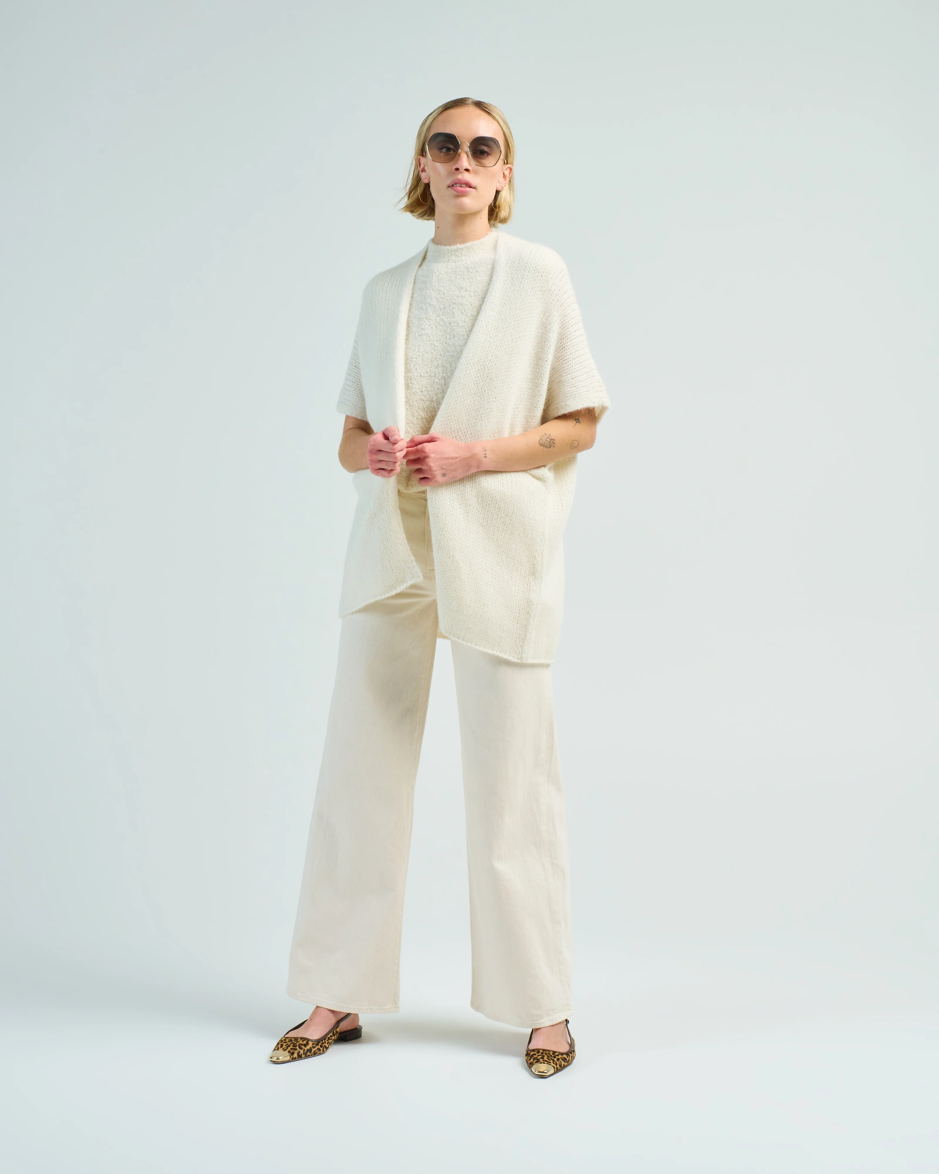 nube vest - Image 2