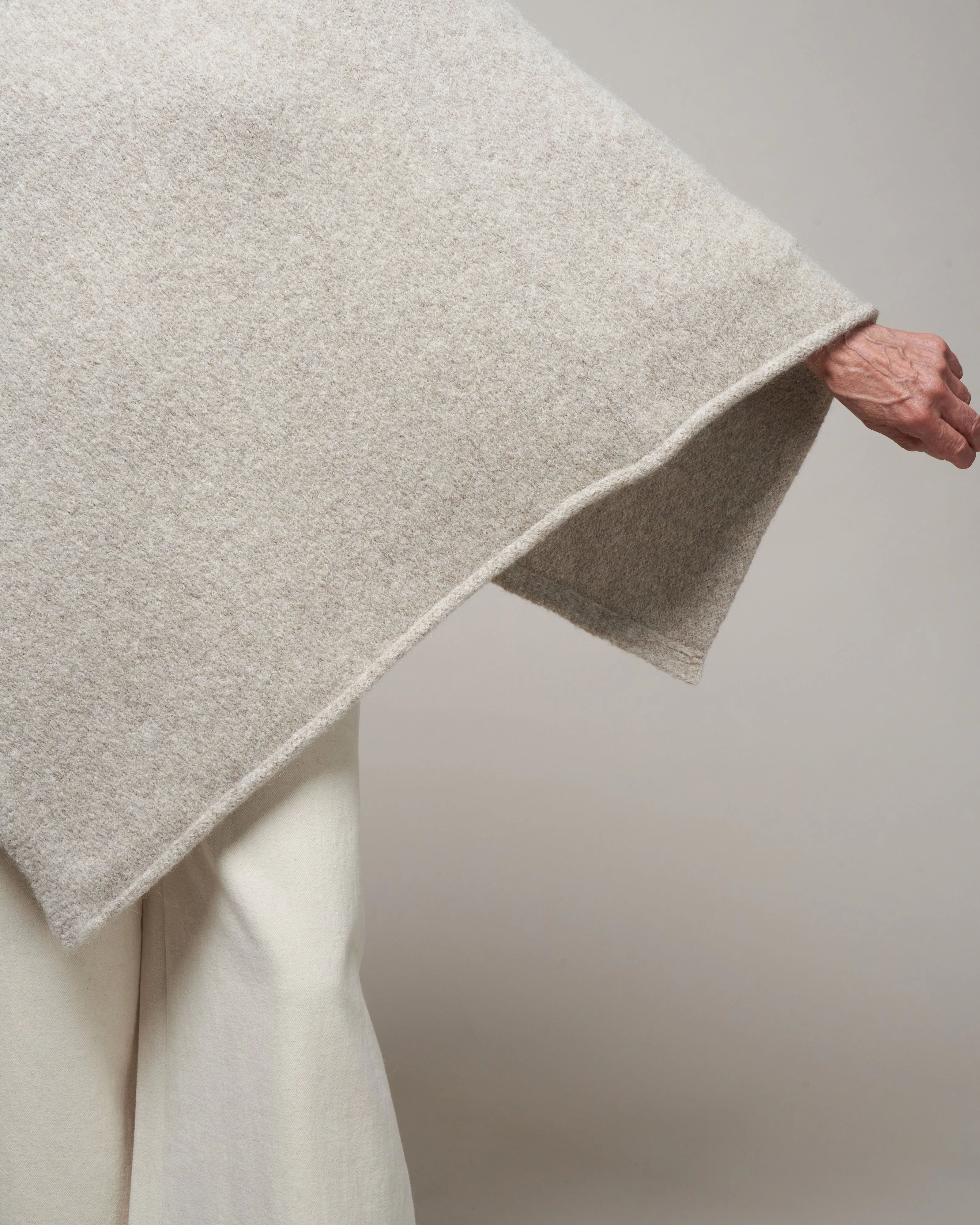 fold poncho - aspen - Image 4