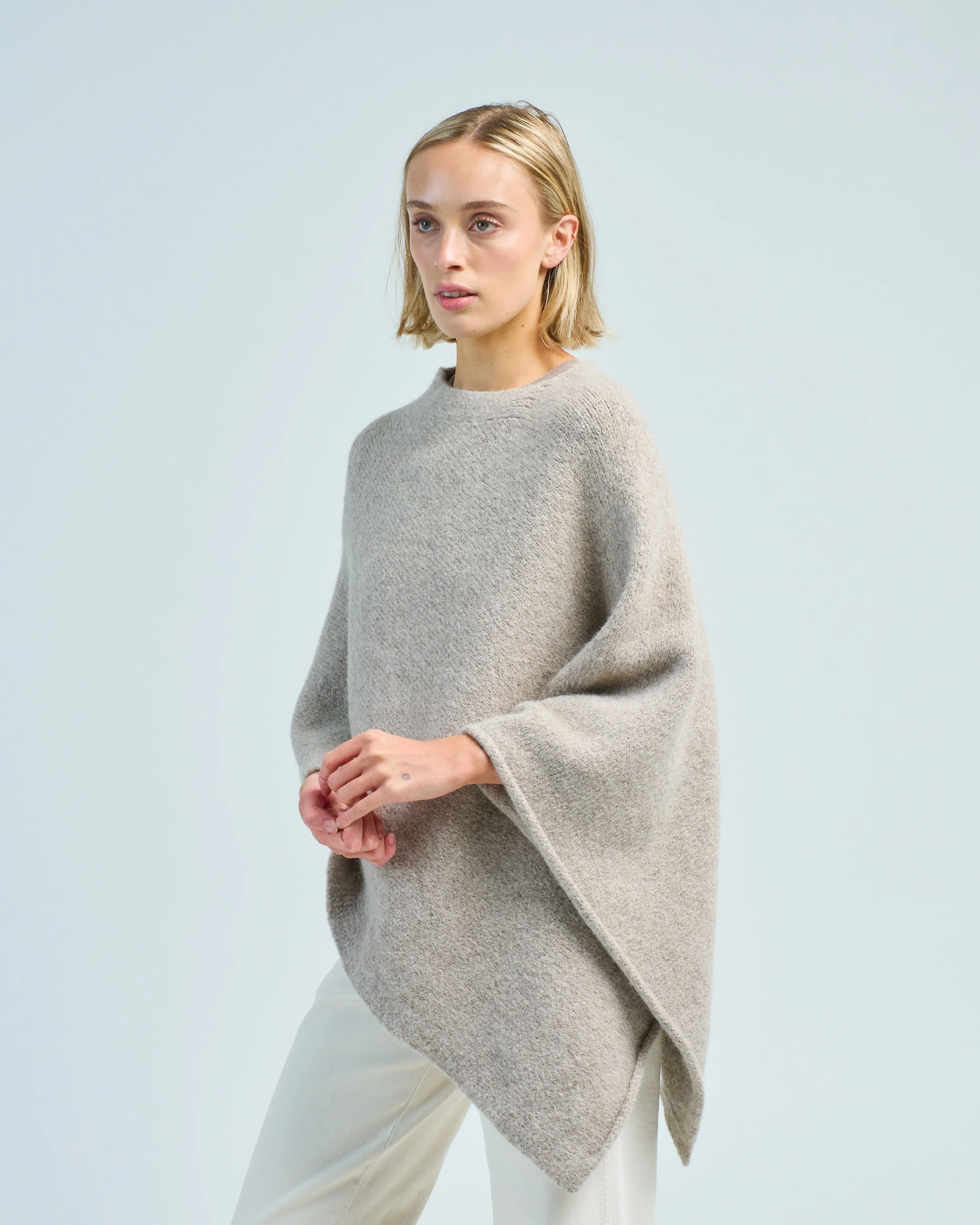 fold poncho - Image 2