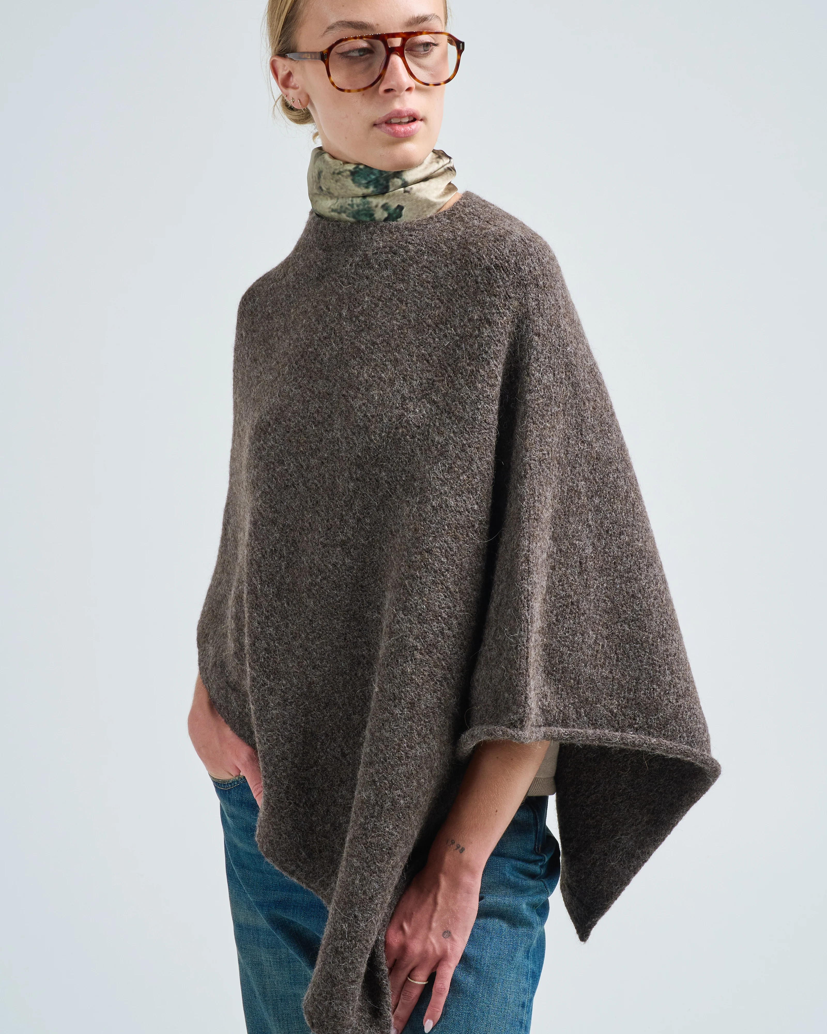 fold poncho - Image 2