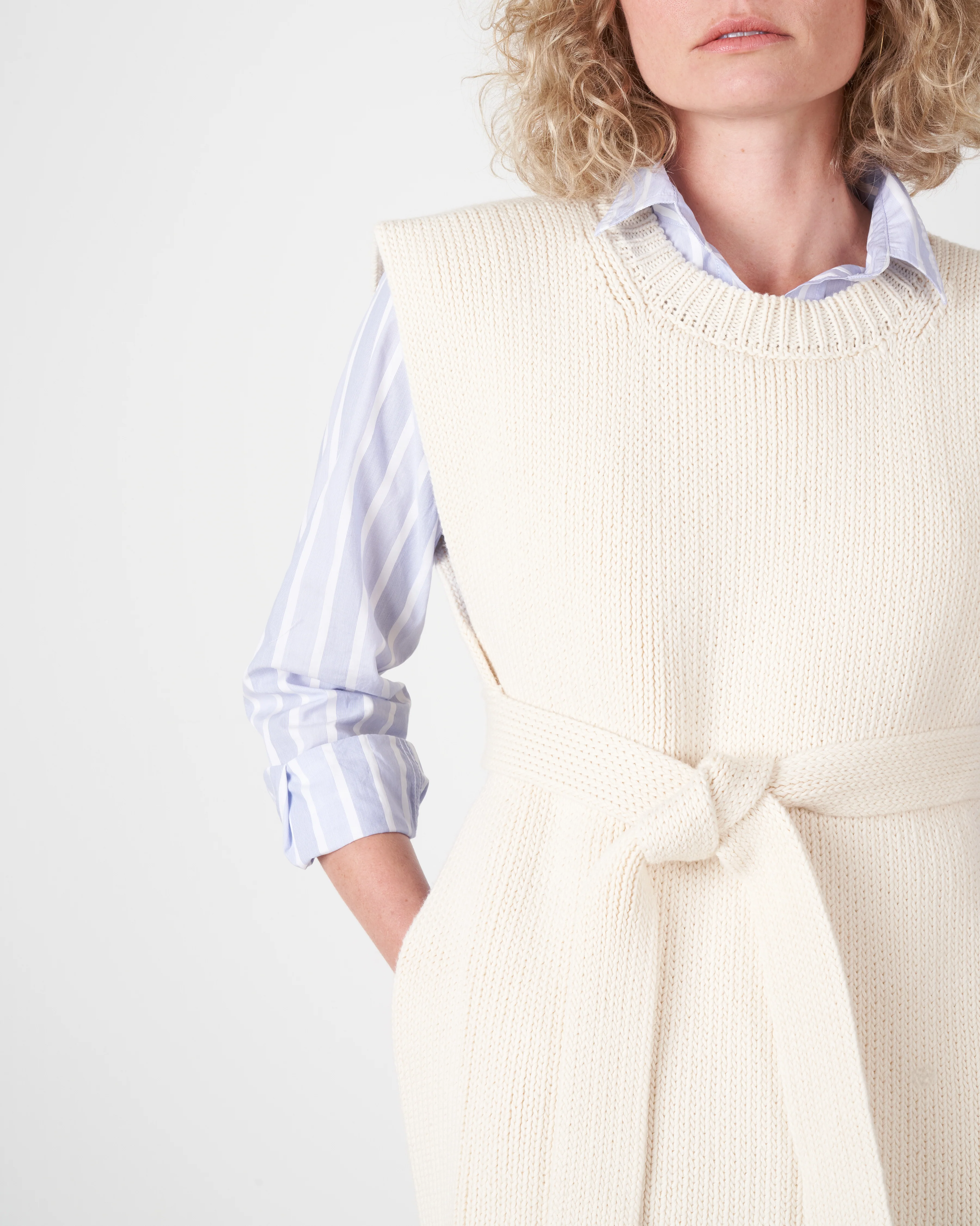 interlock apron top - raw white - Image 5