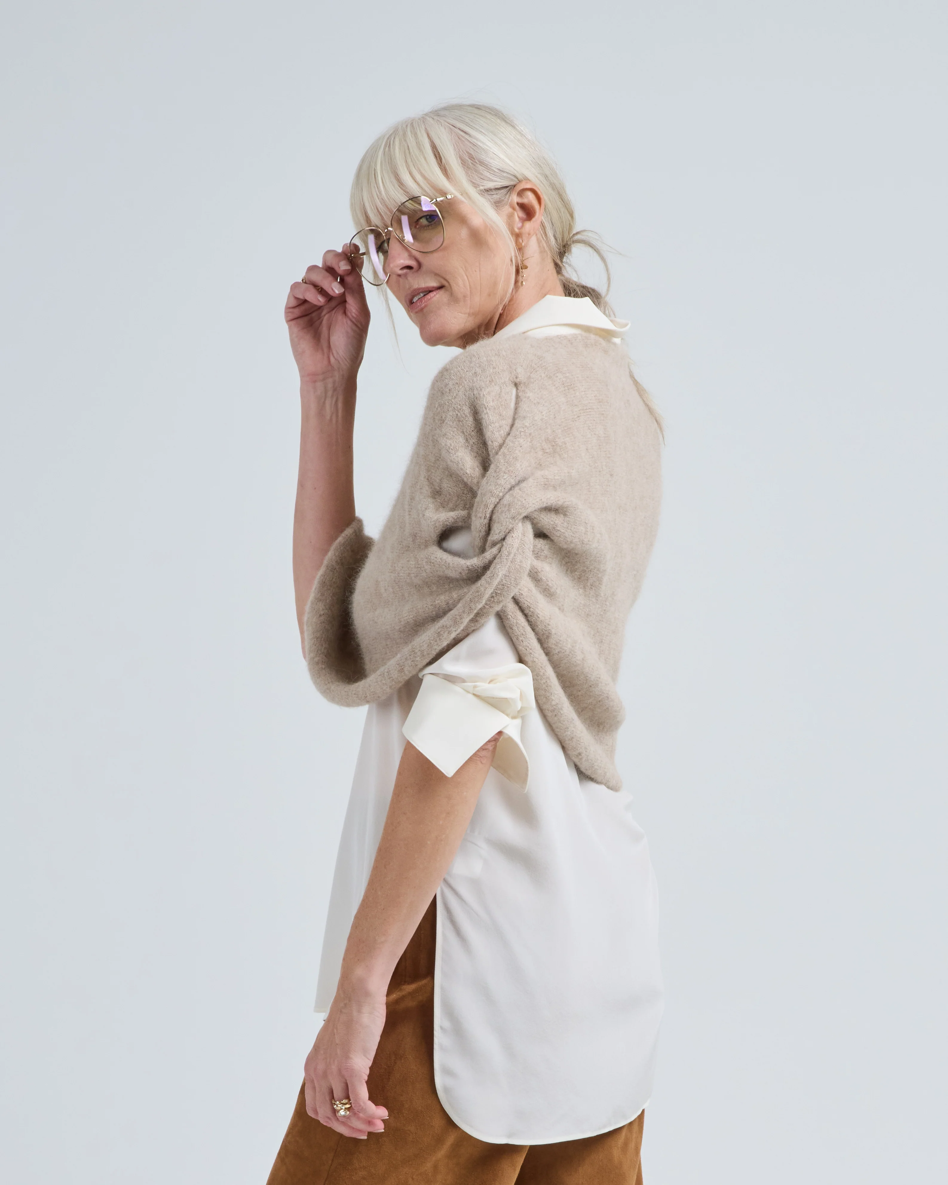 knot shoulders - Image 4