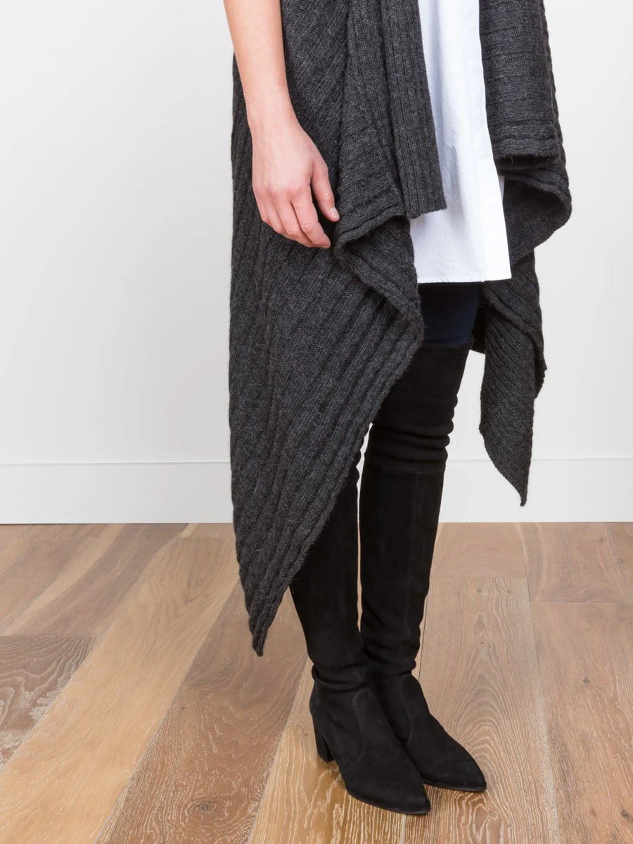 pinwheel vest - charcoal - Image 4