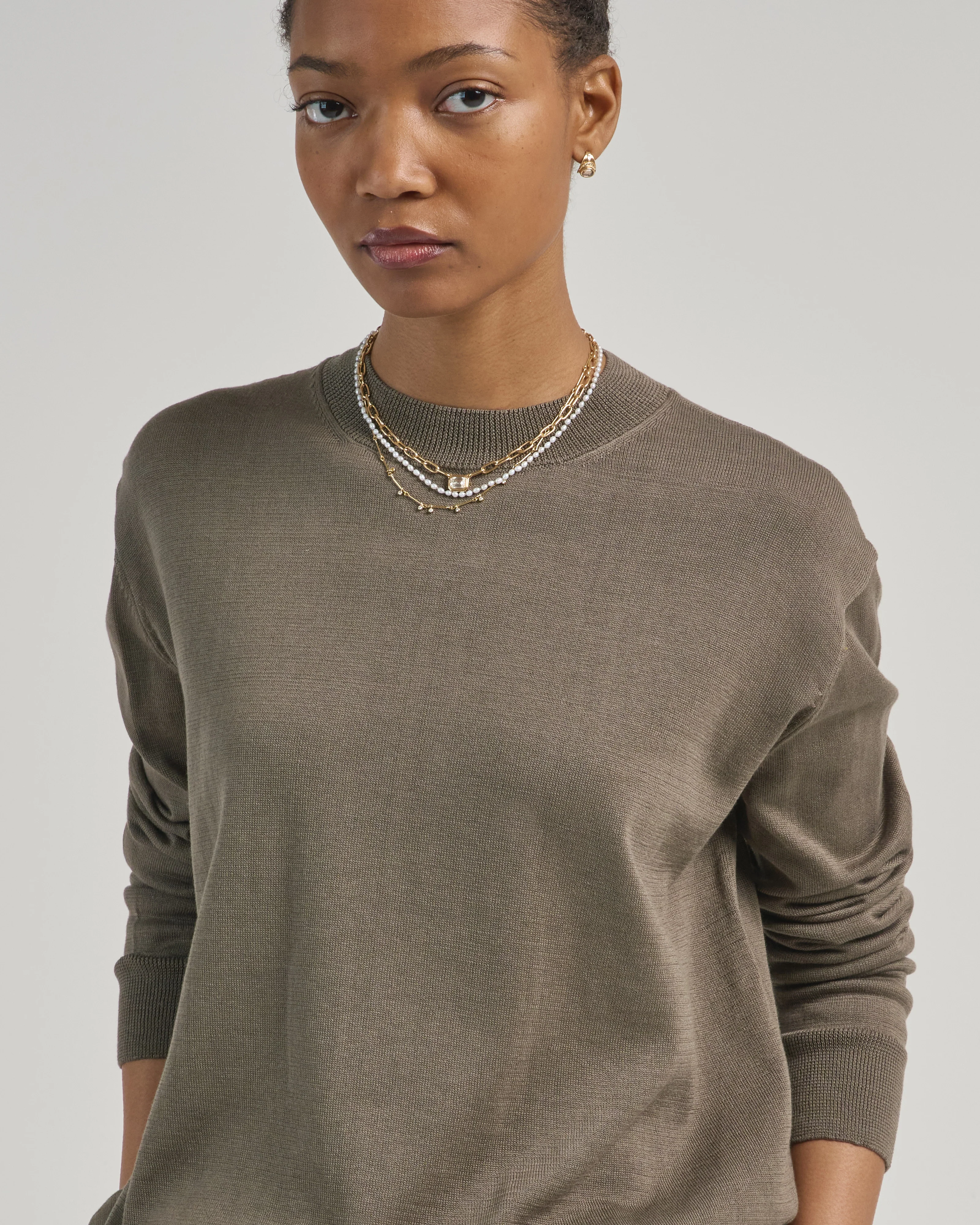 veil crewneck - Image 5